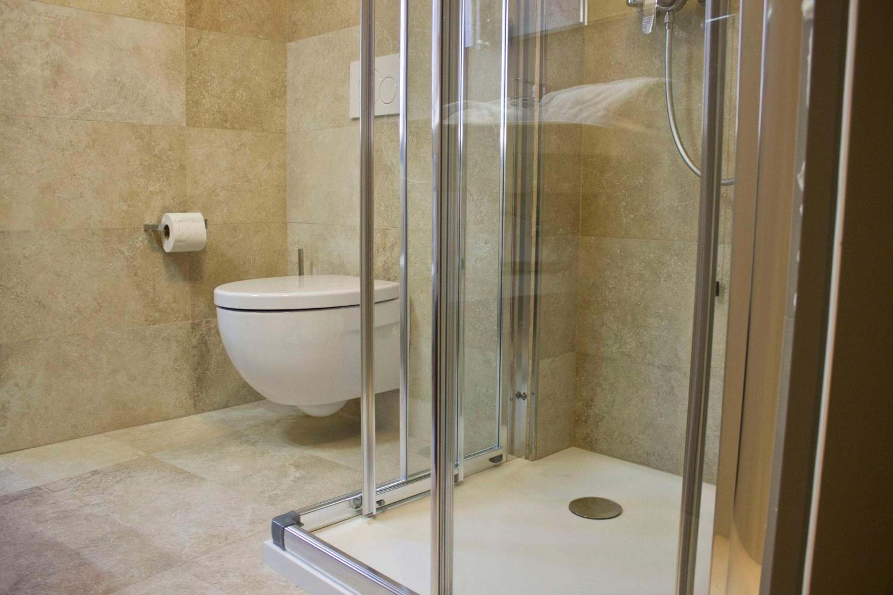 Deluxe Double Room with Balcony photo 2