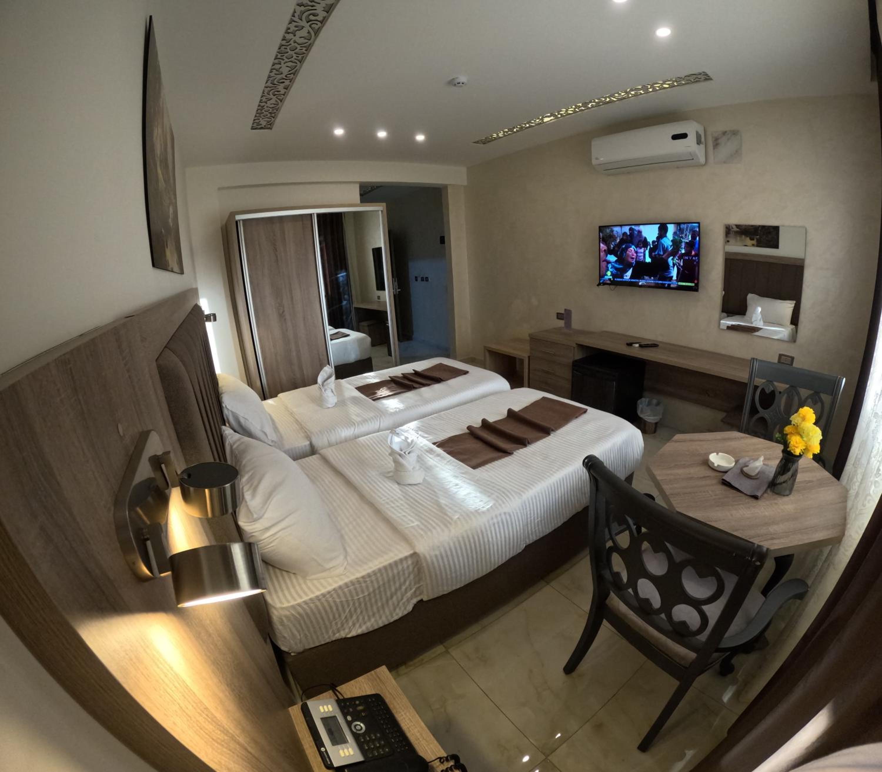 Large Twin Room