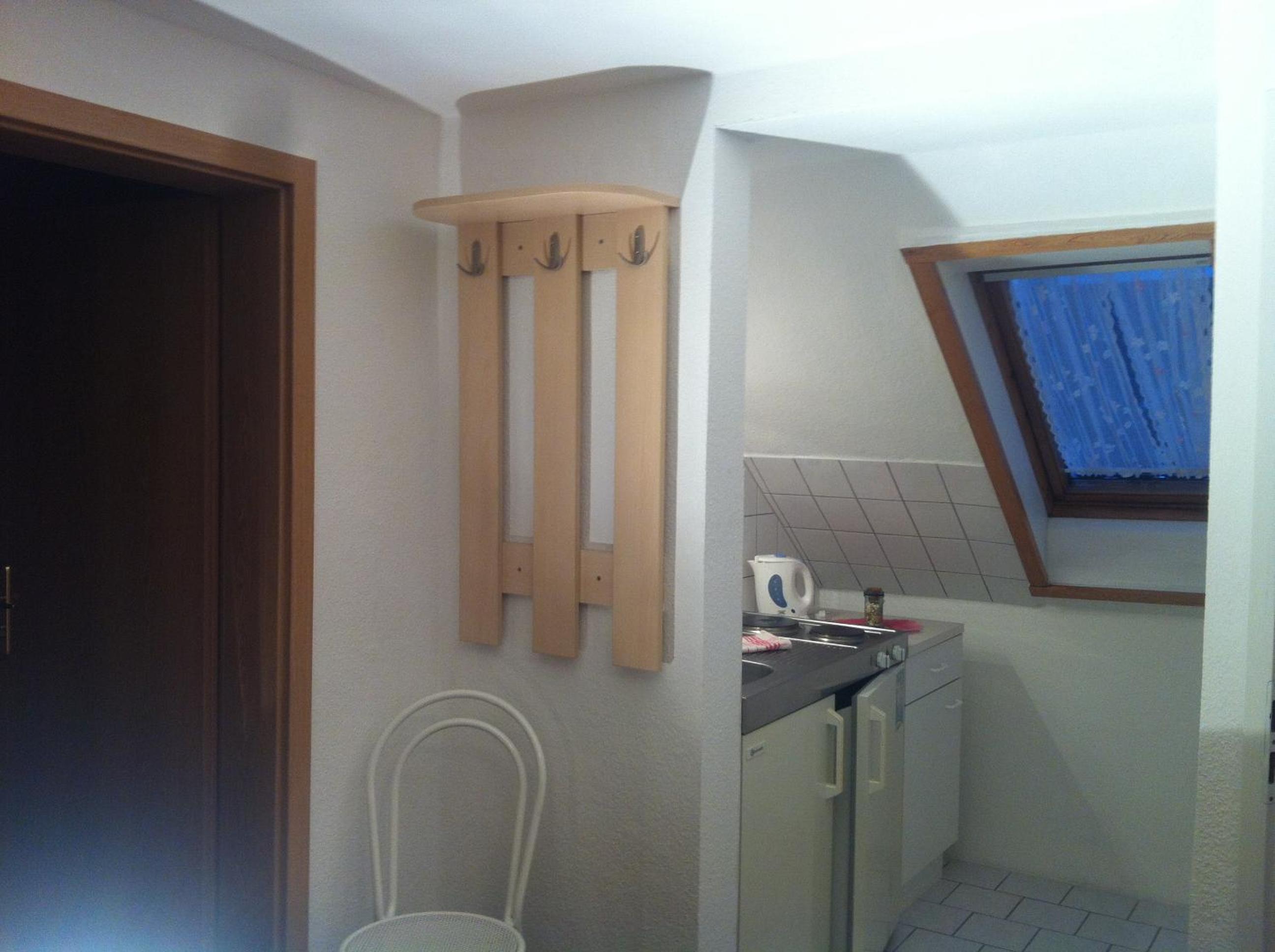 Single Room with Private Bathroom photo 3