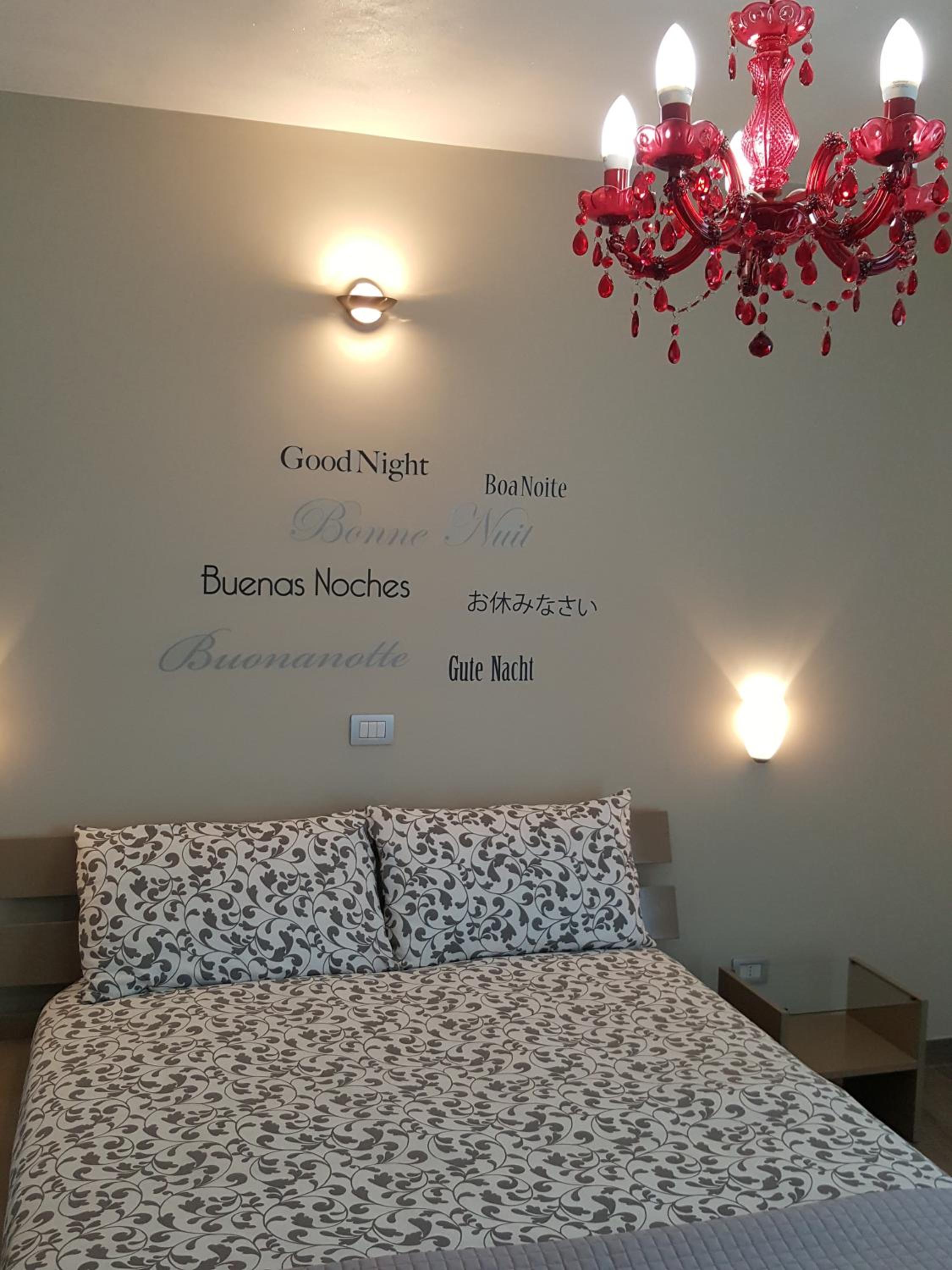Large Double Room photo 2