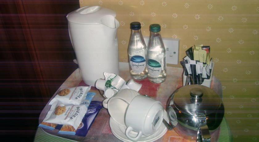 Single Room photo 2