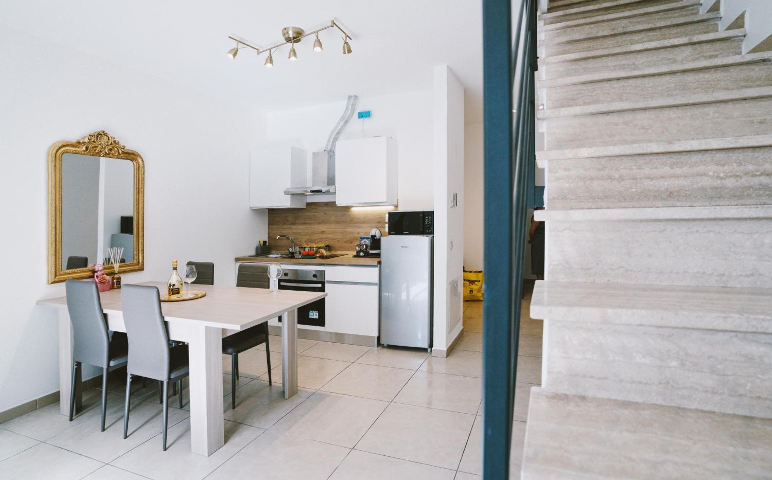 Two-Bedroom Deluxe Apartment with Garden View photo 1