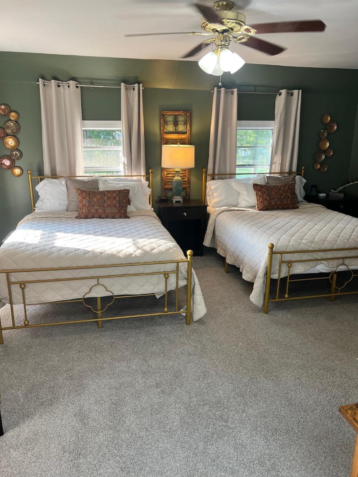 Deluxe Double Room with Bath