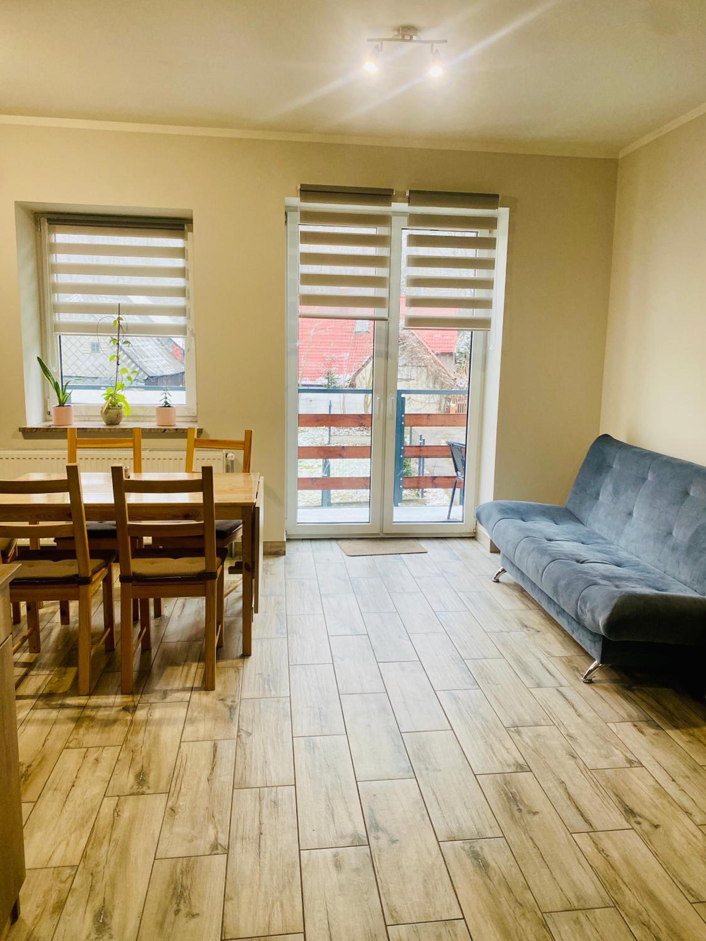One-Bedroom Apartment photo 2