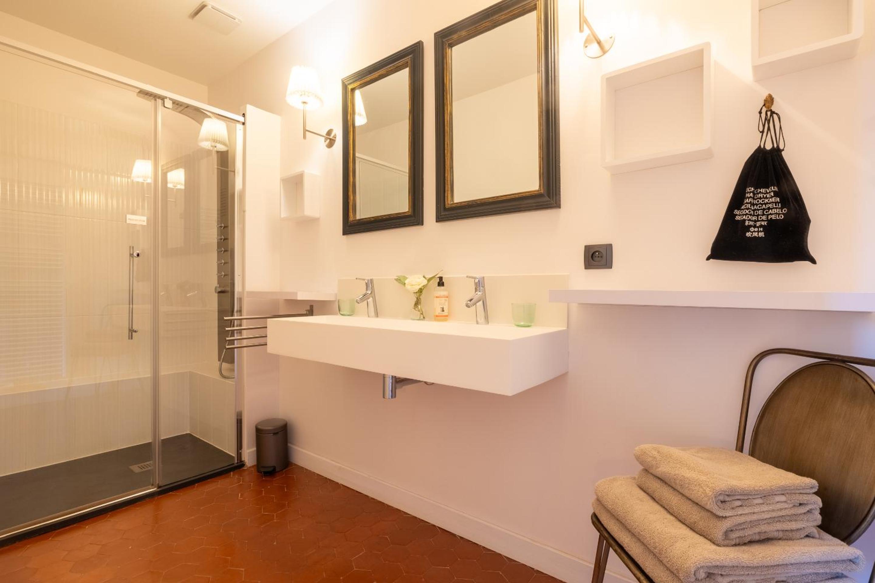 Double Room with Private Bathroom