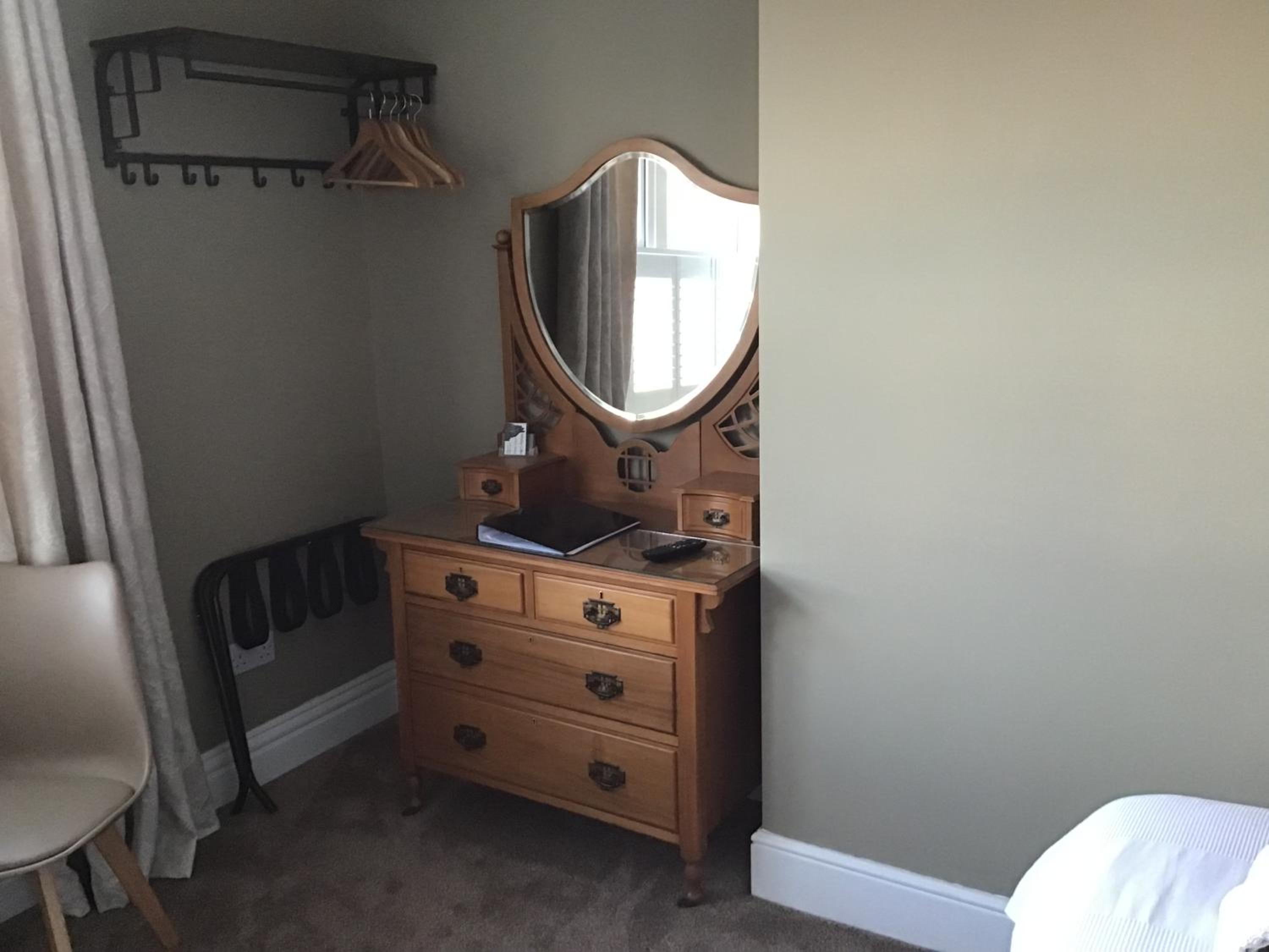 Standard King Room