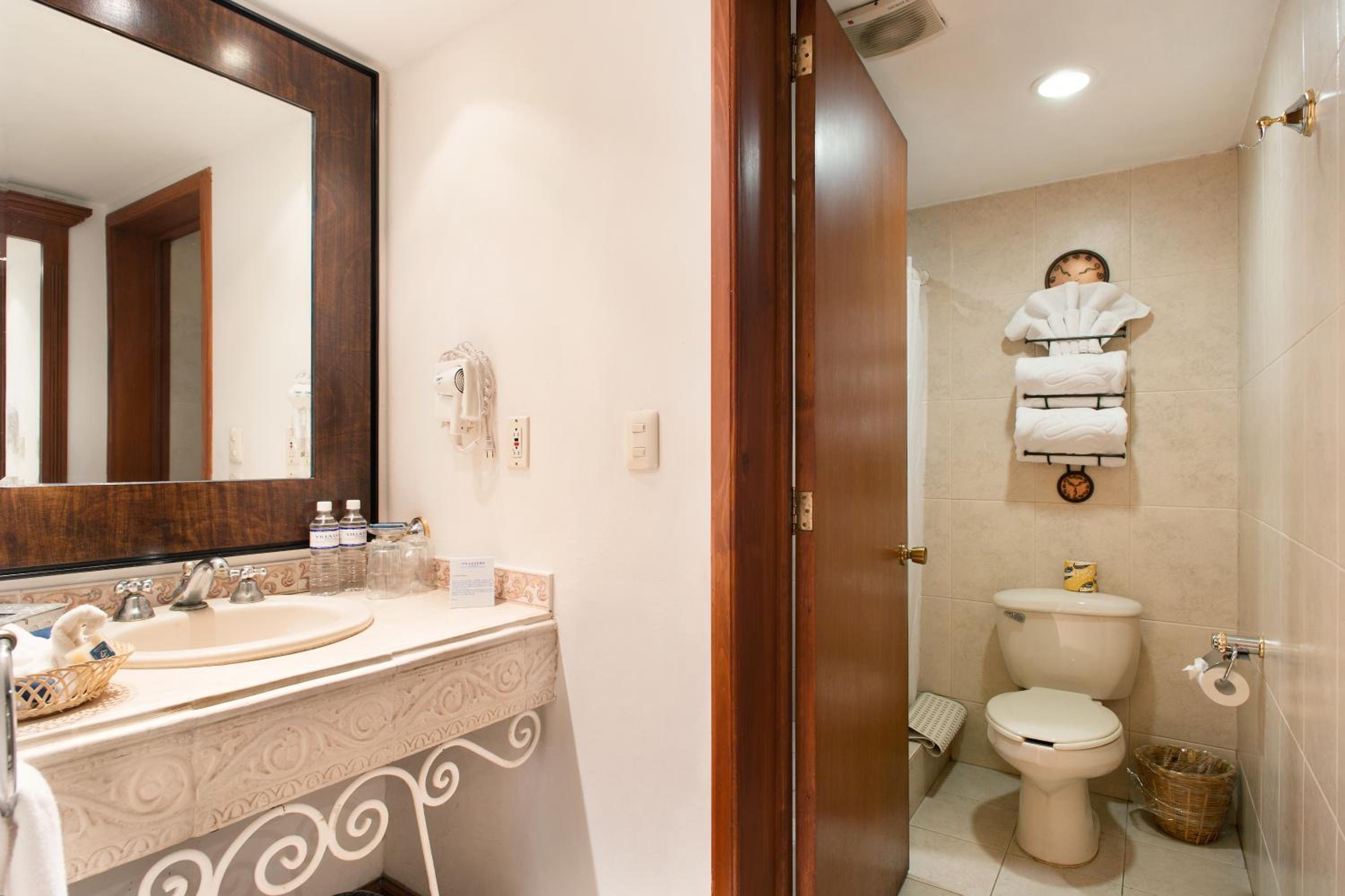 Junior Suite - Photo 22