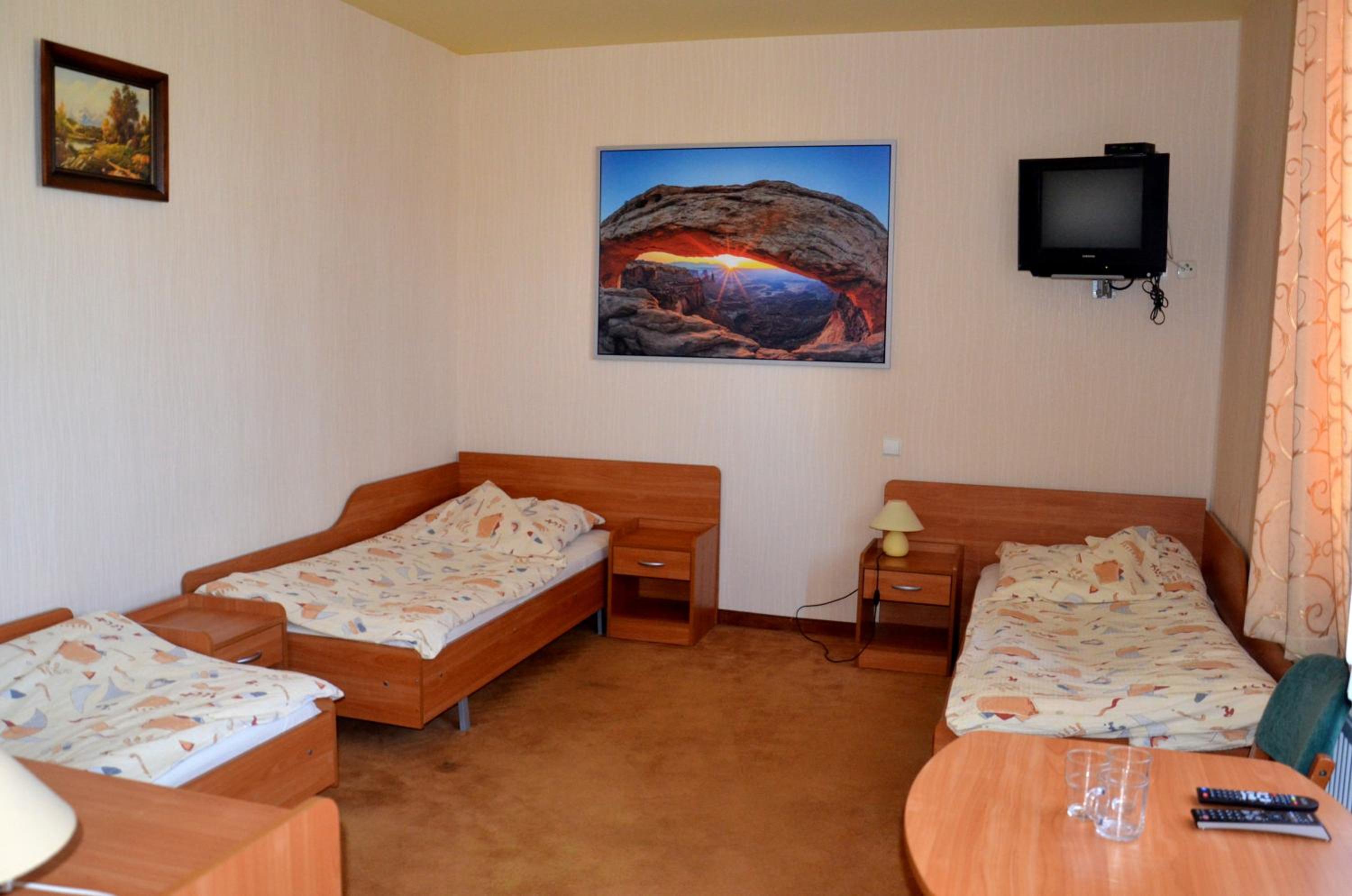 Quadruple Room - Photo 1