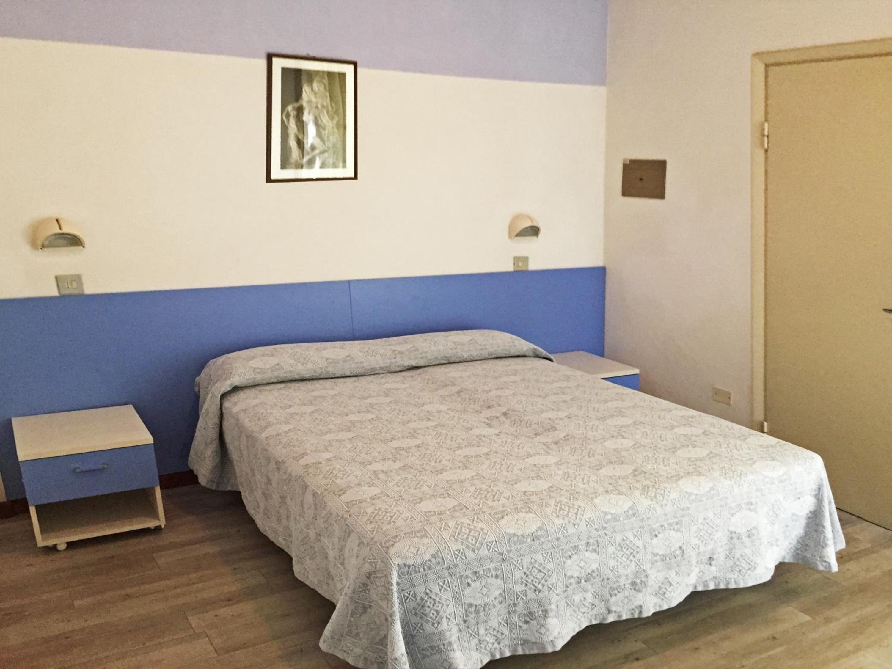 Double or Twin Room photo 1