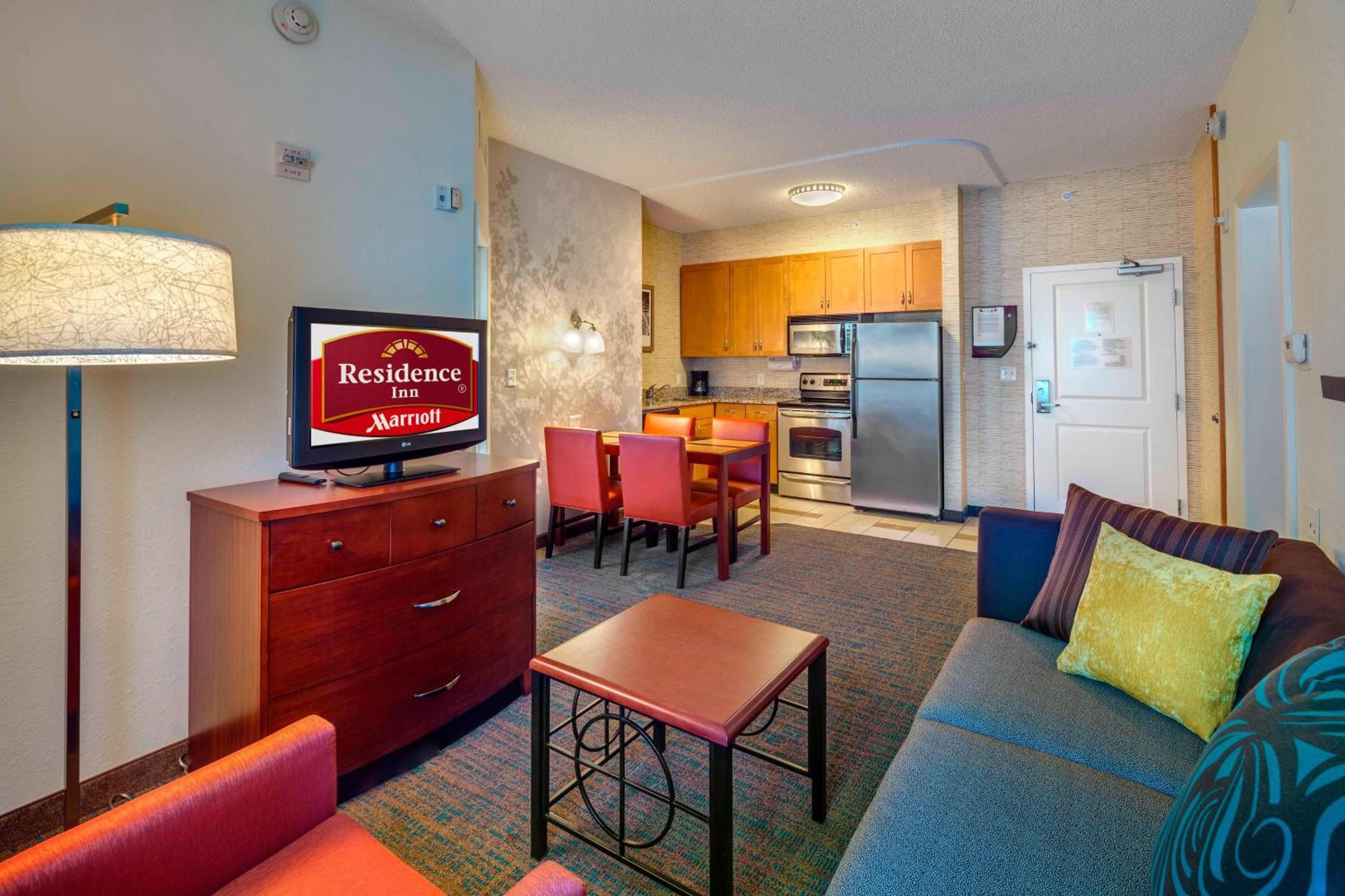 Two-Bedroom Suite - Hearing Accessible photo 1