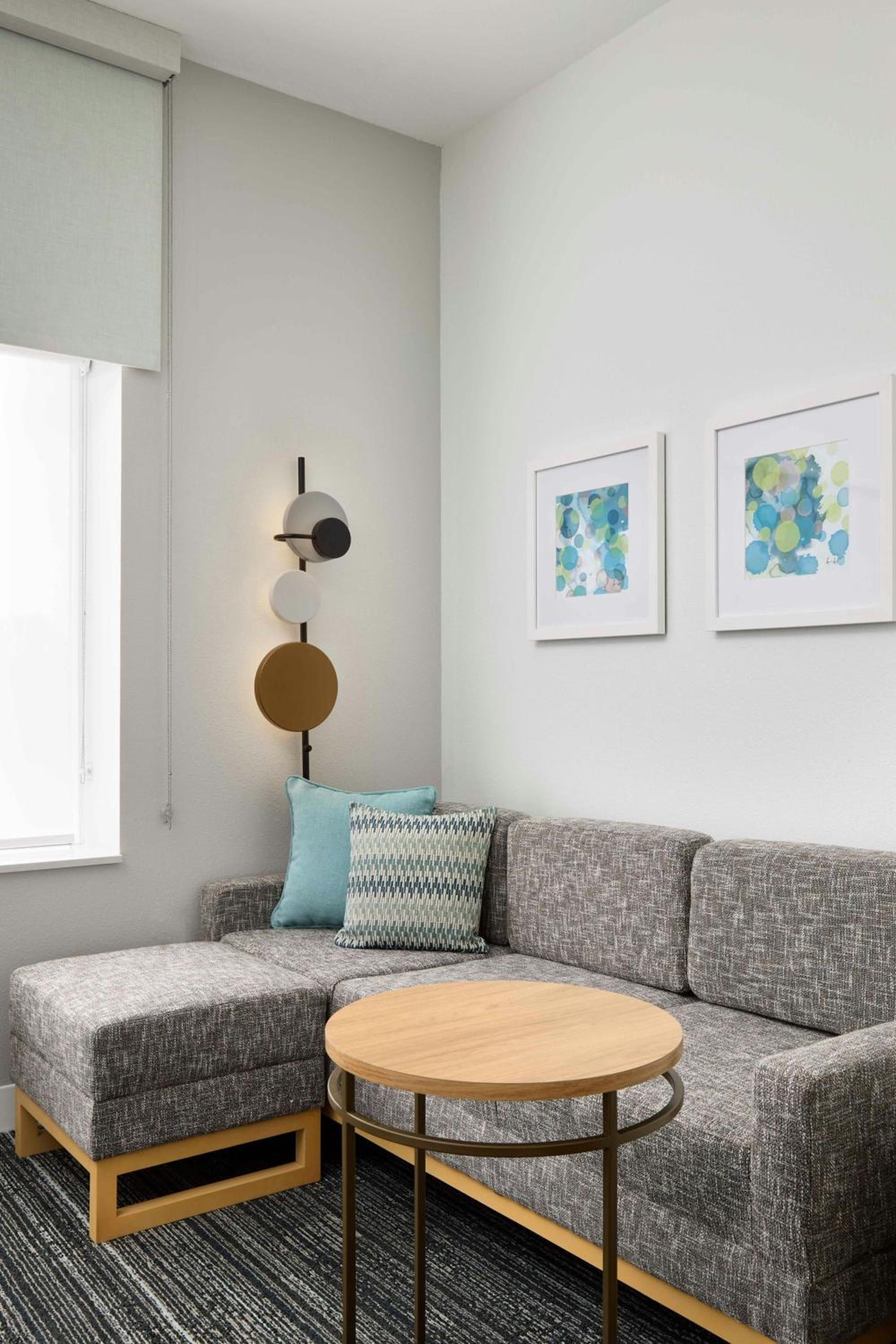King Studio with Sofa Bed - Hearing Accessible photo 1