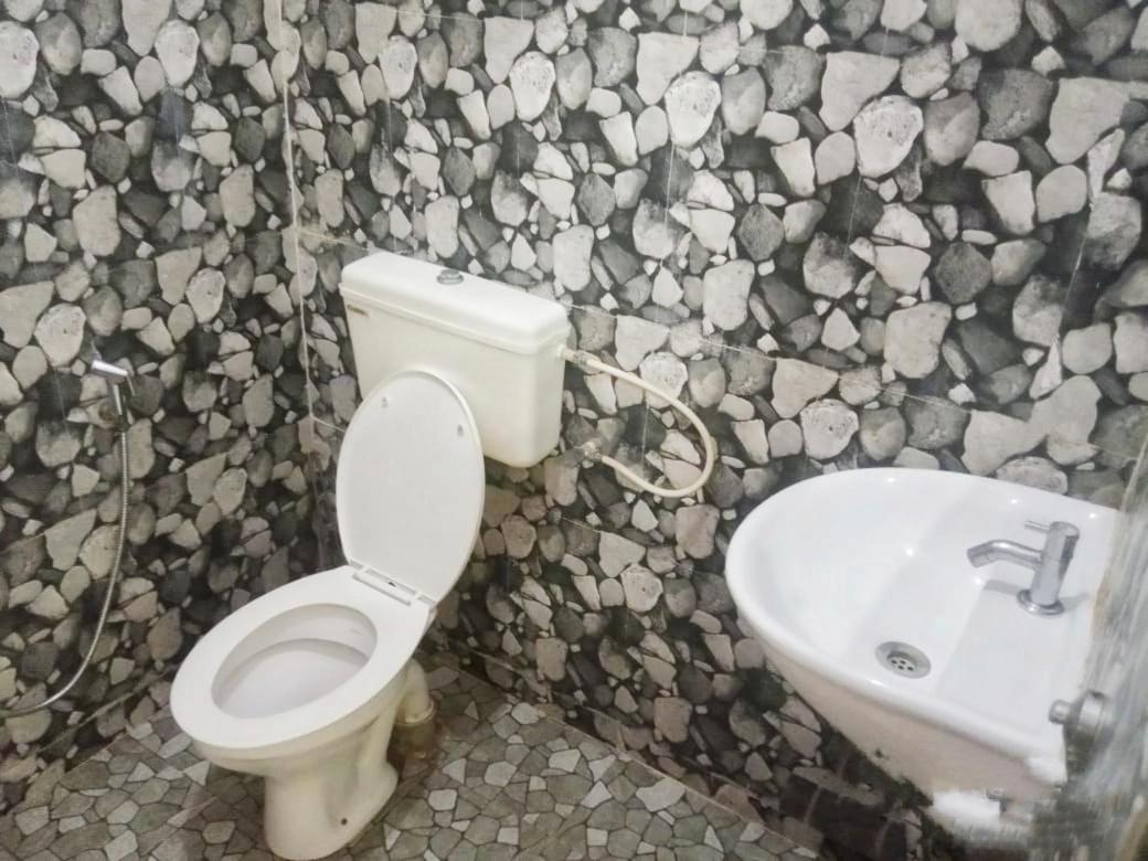 Budget Double Room photo 3