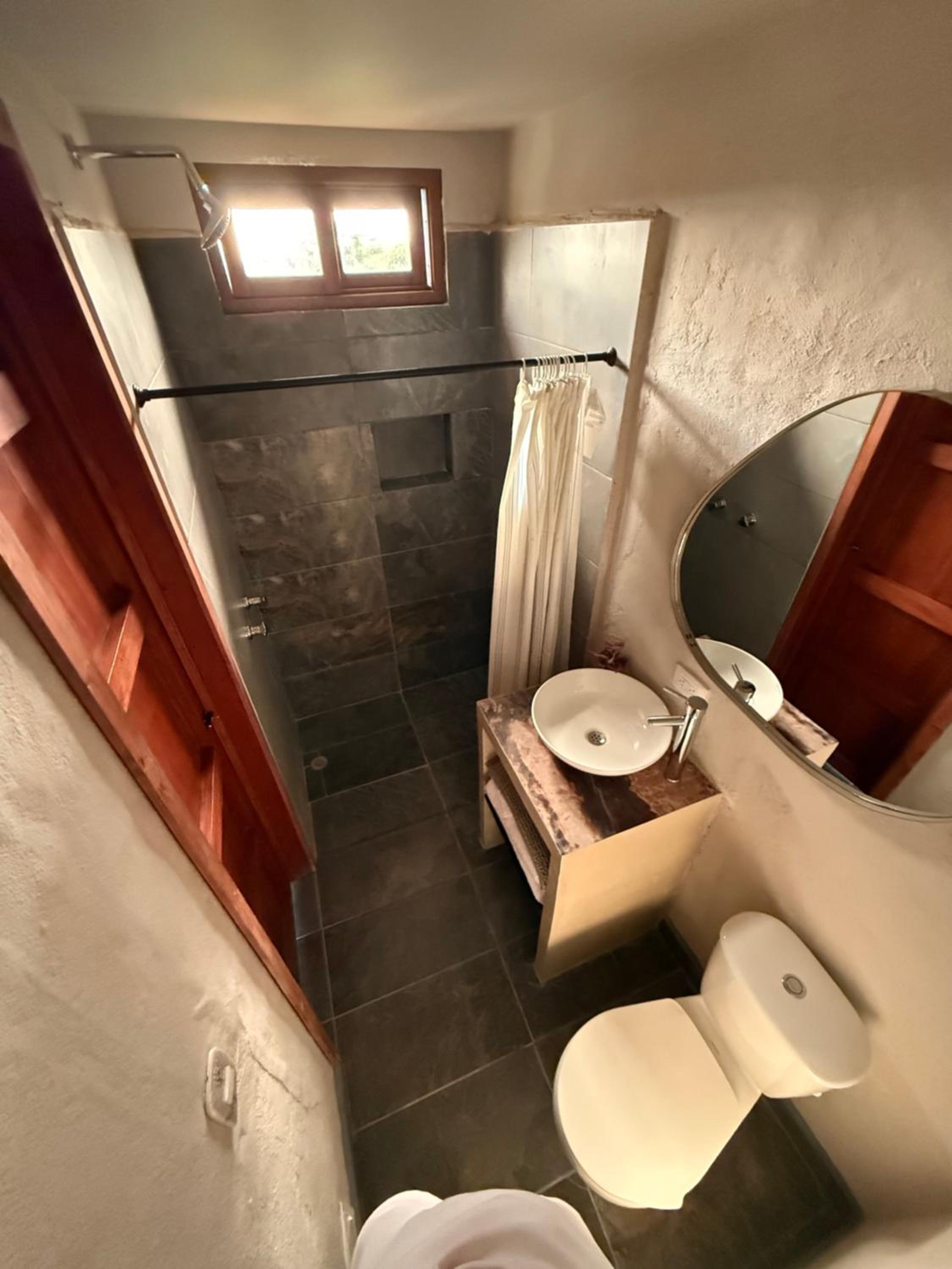 King Room with Balcony photo 3