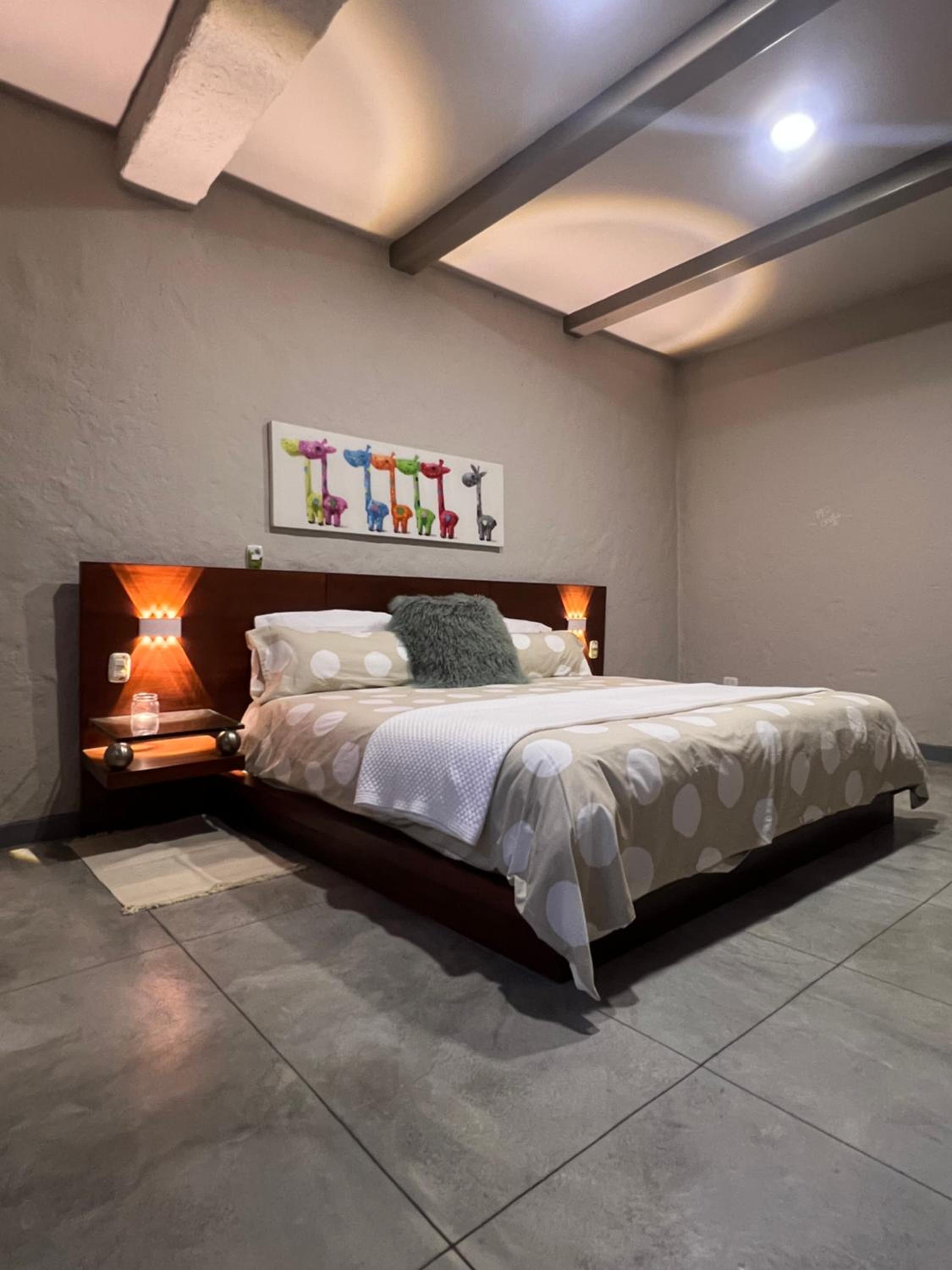 King Room with Balcony photo 1