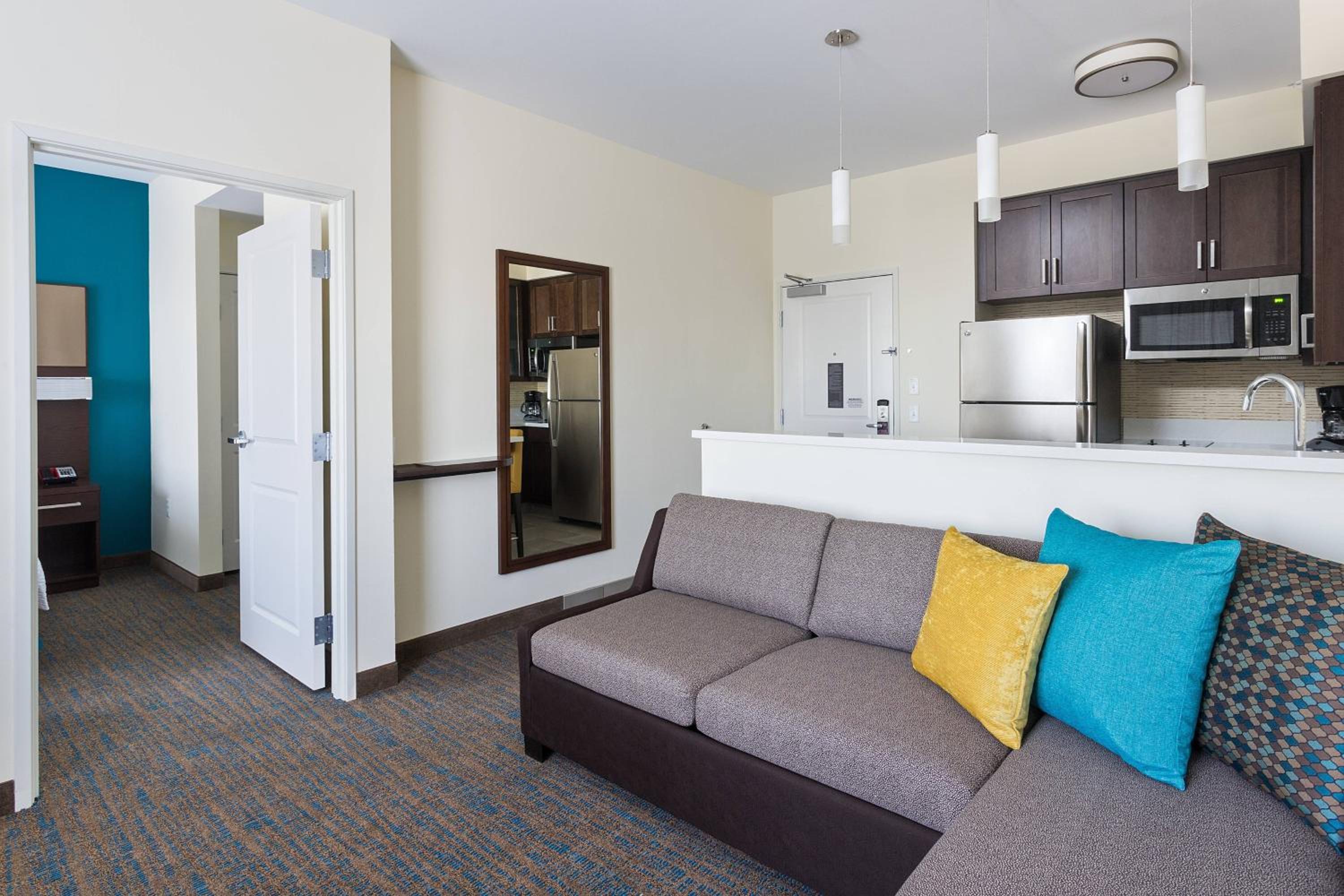 One-Bedroom Queen Suite with Sofa Bed - Hearing Accessible photo 2