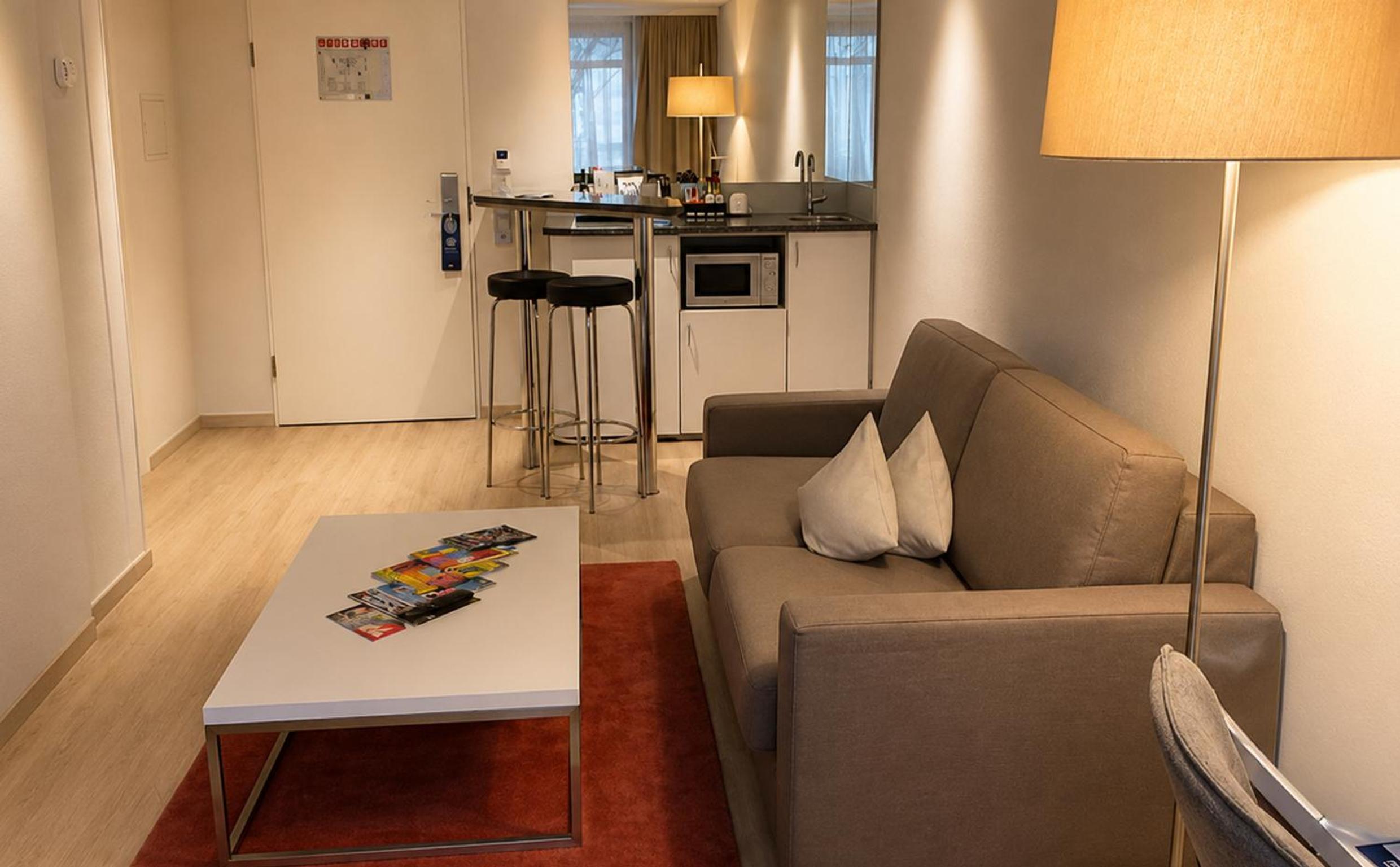 Standard Twin Room, photo 6