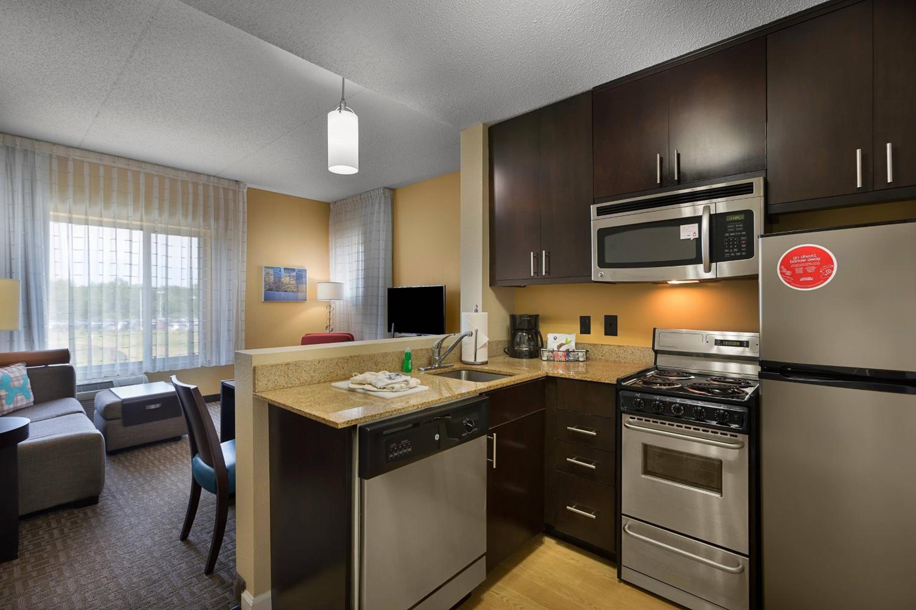 Two-Bedroom Suite - Photo 1