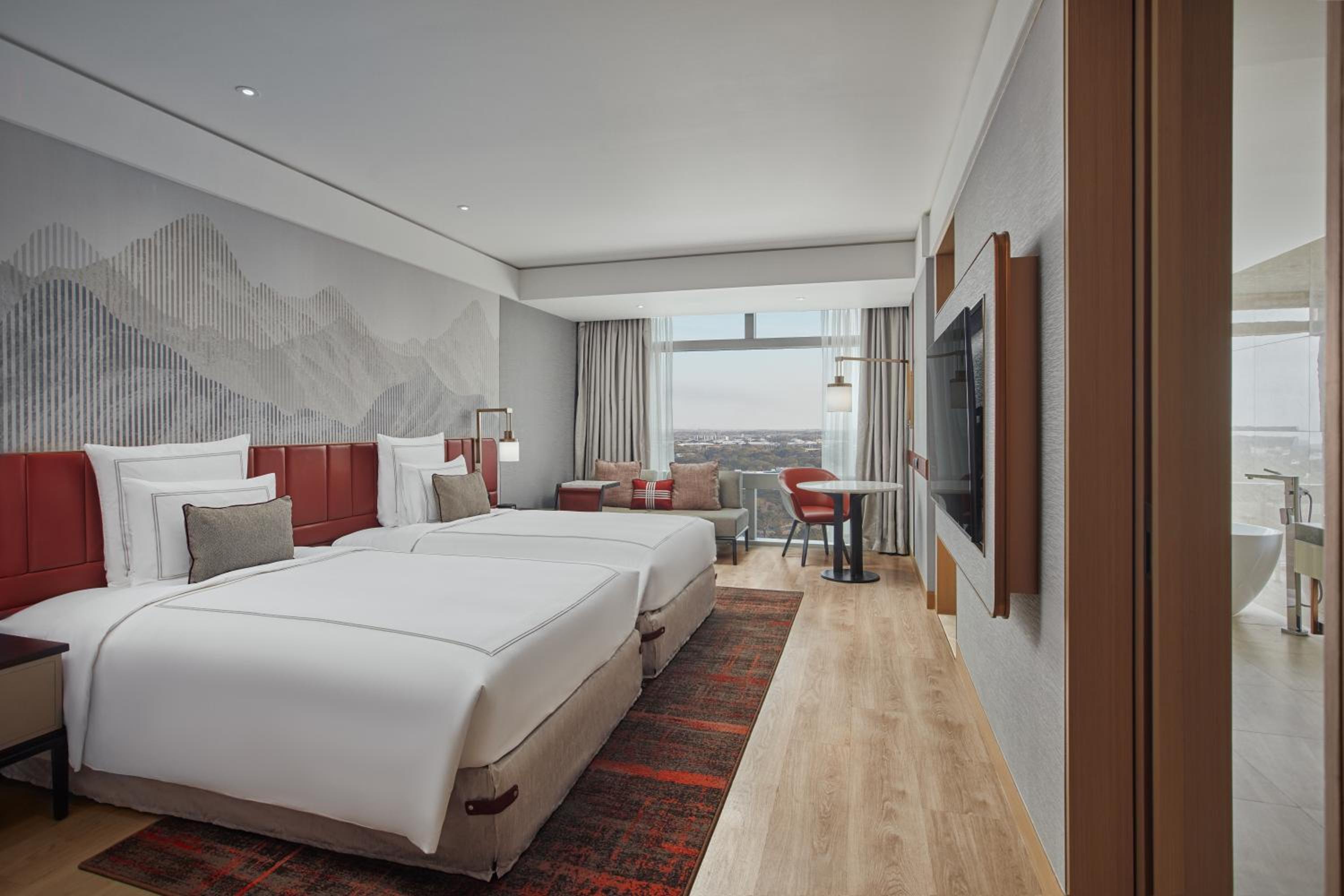 Swiss Executive Grand Suite with Two Double Beds - Photo 7