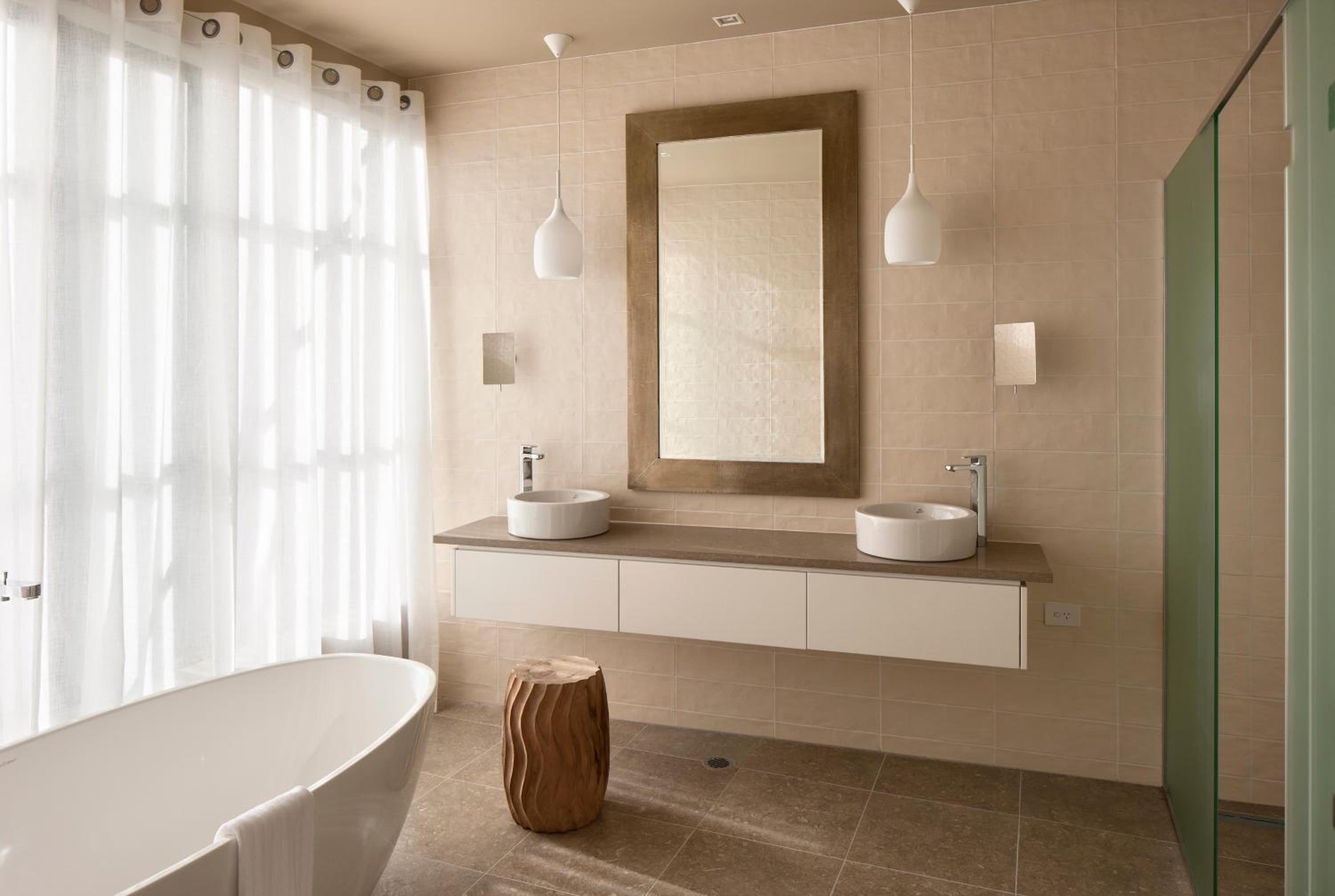 Winter Escape Junior Suite Offer photo 2