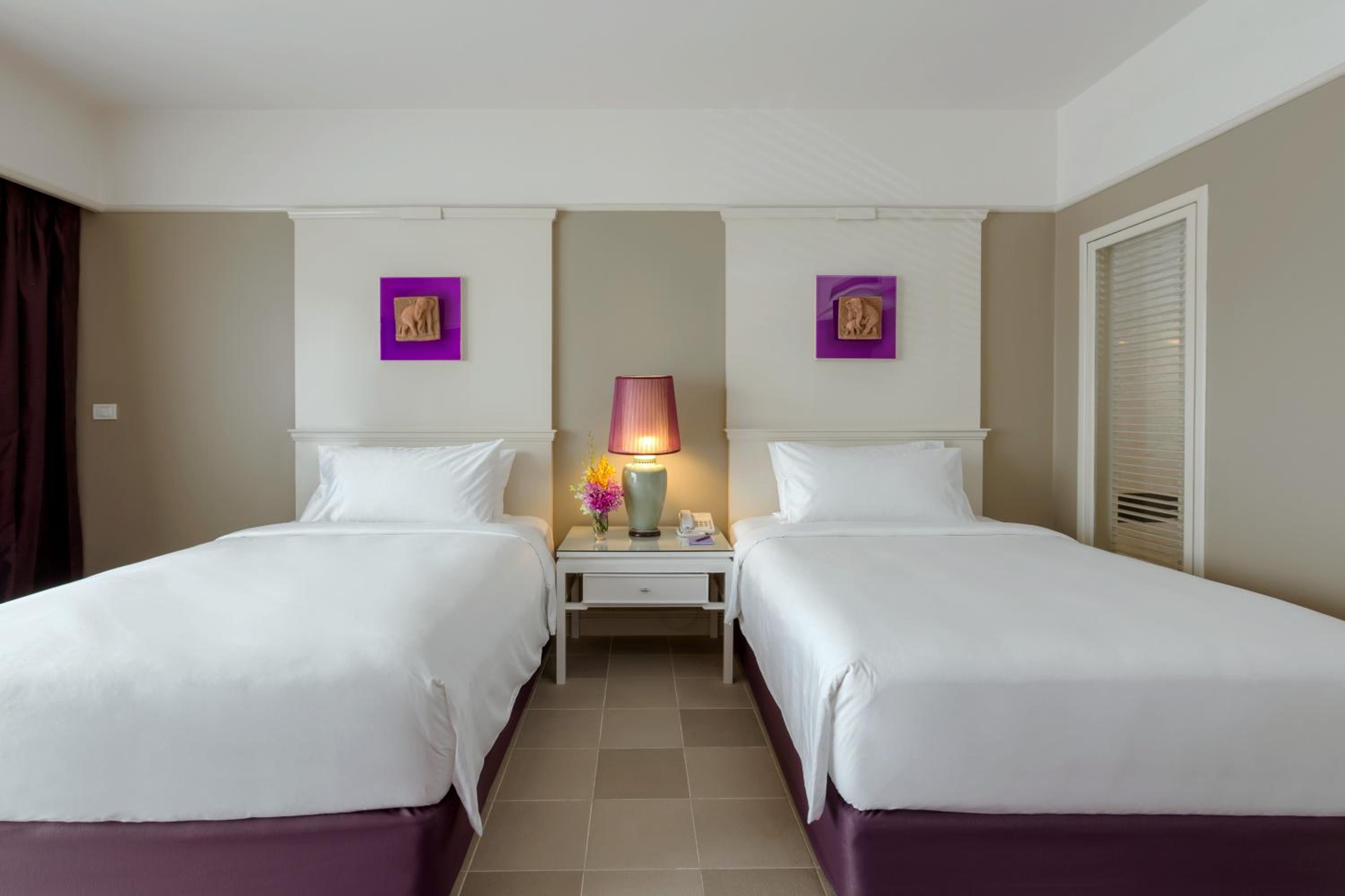 Laguna Twin Room - Photo 1