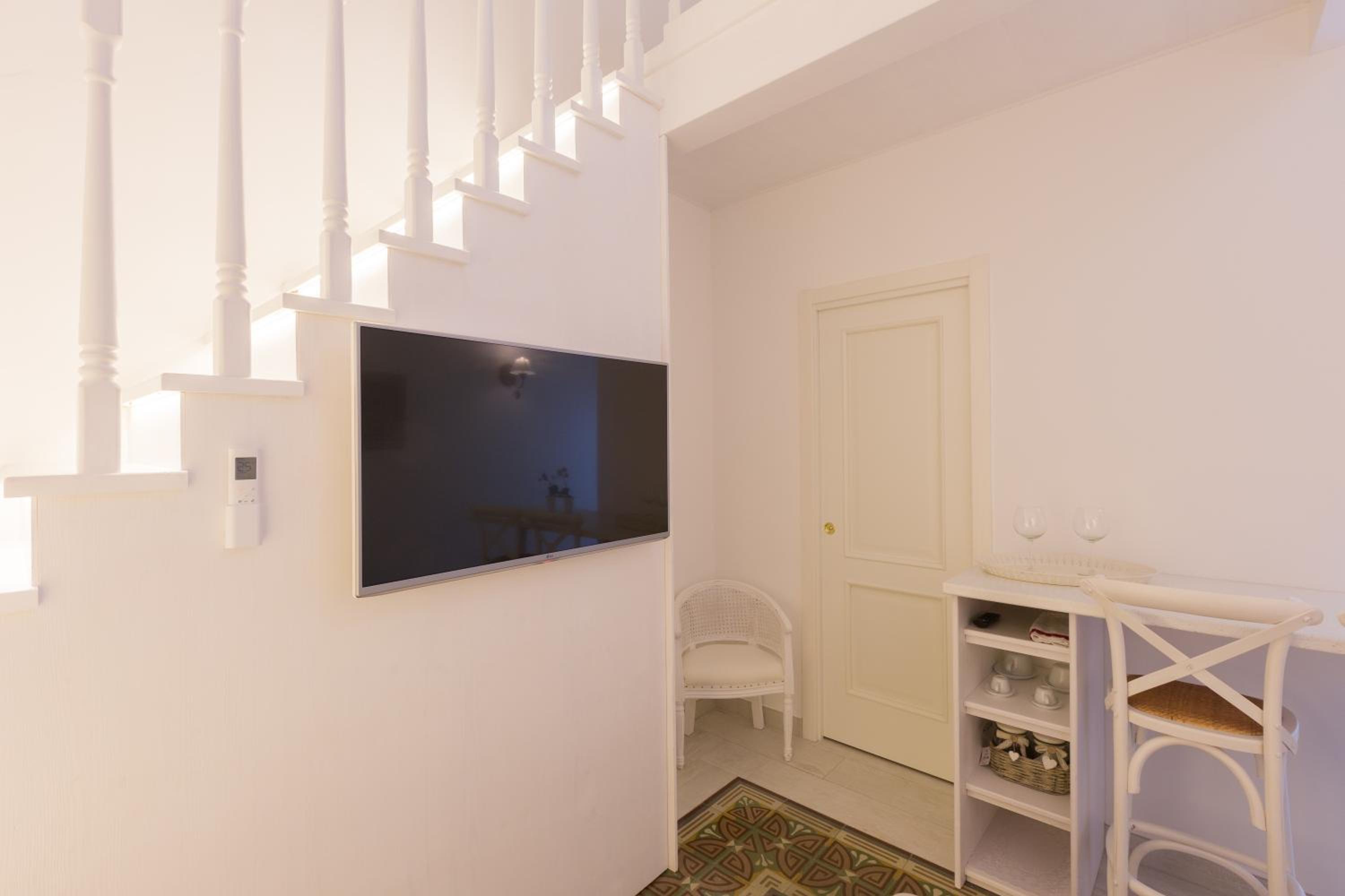 Deluxe Junior Suite - Split Level - Photo 43