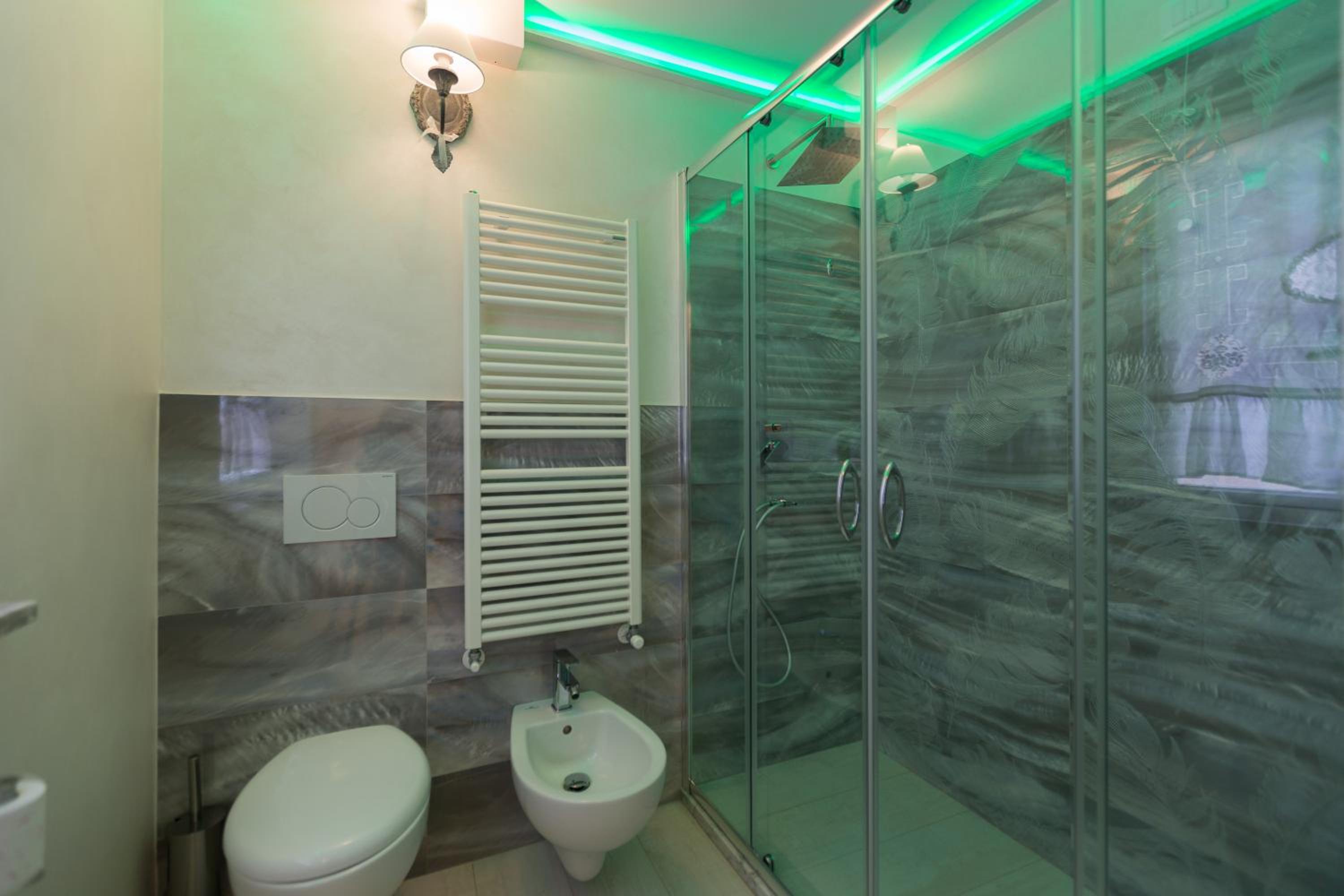 Junior Suite - Photo 7