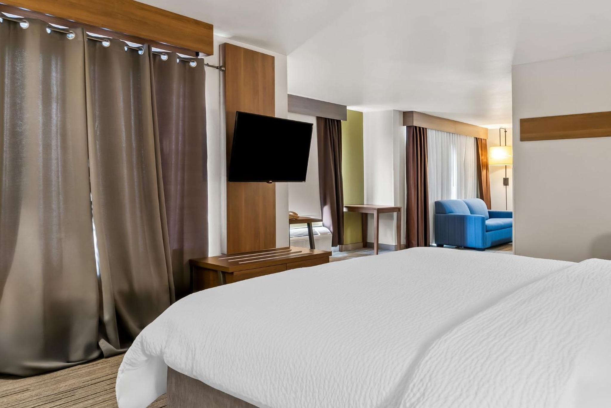 King Suite - Photo 12