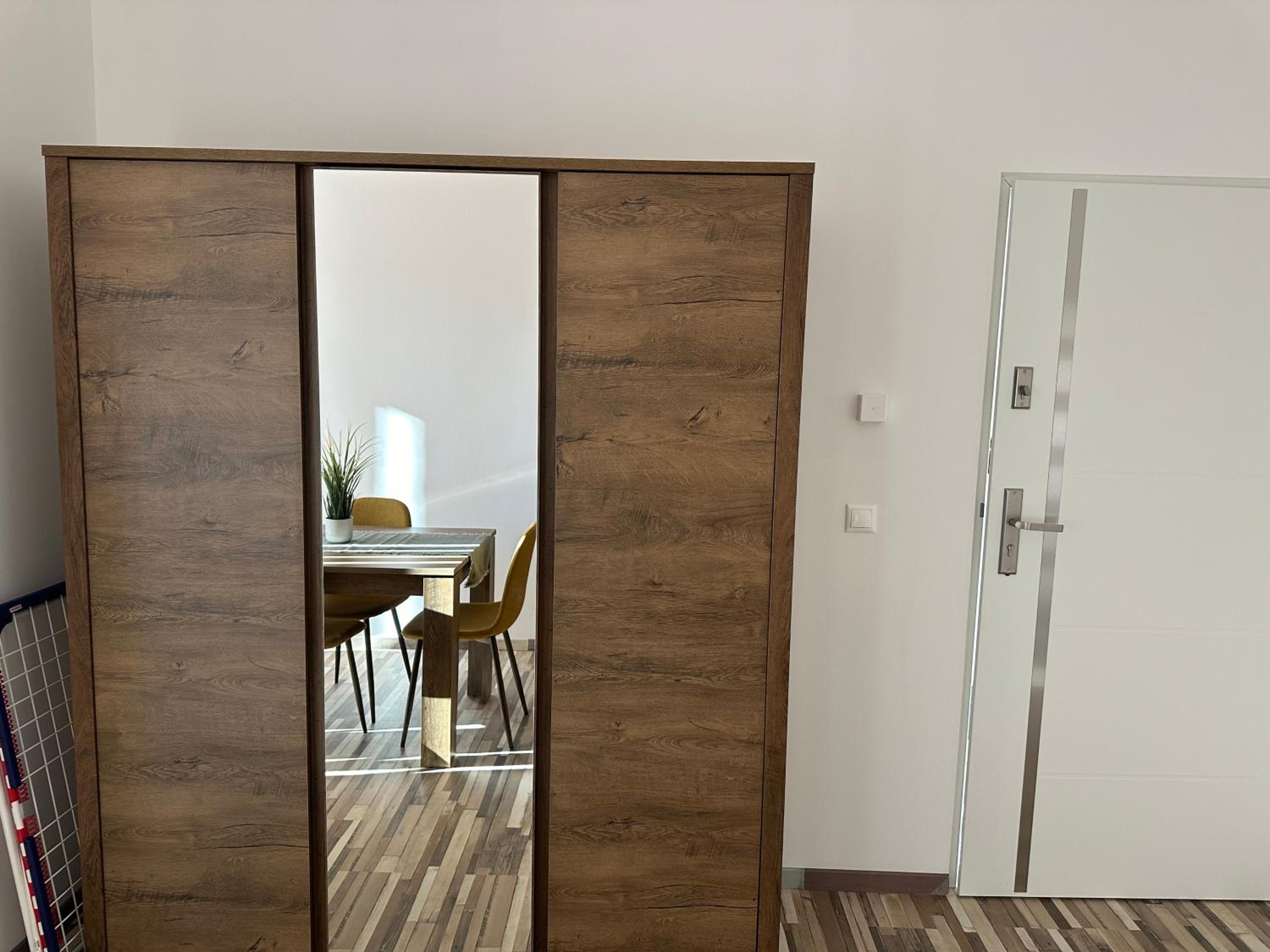 Two-Bedroom Apartment with Balcony and Terrace photo 2