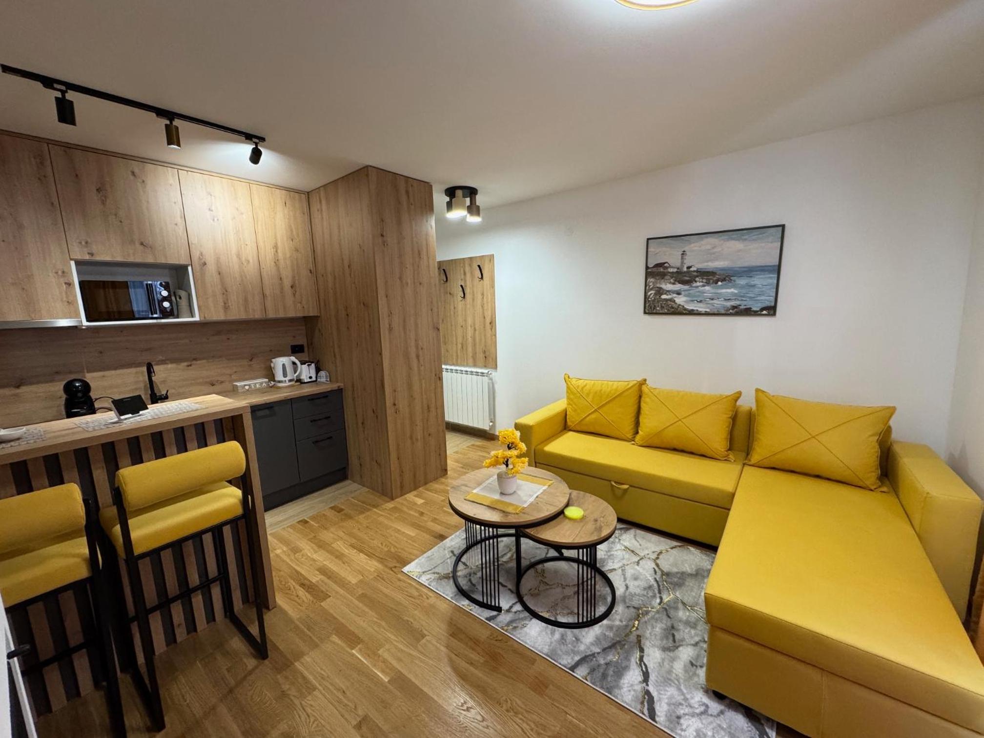 One-Bedroom Apartment