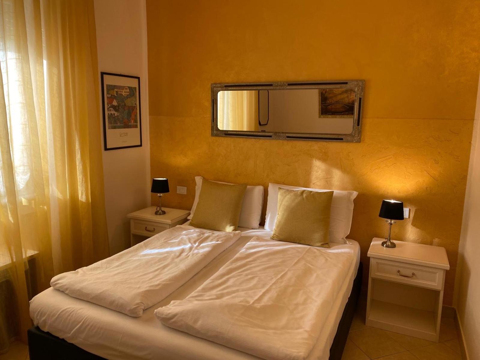 Large Double Room