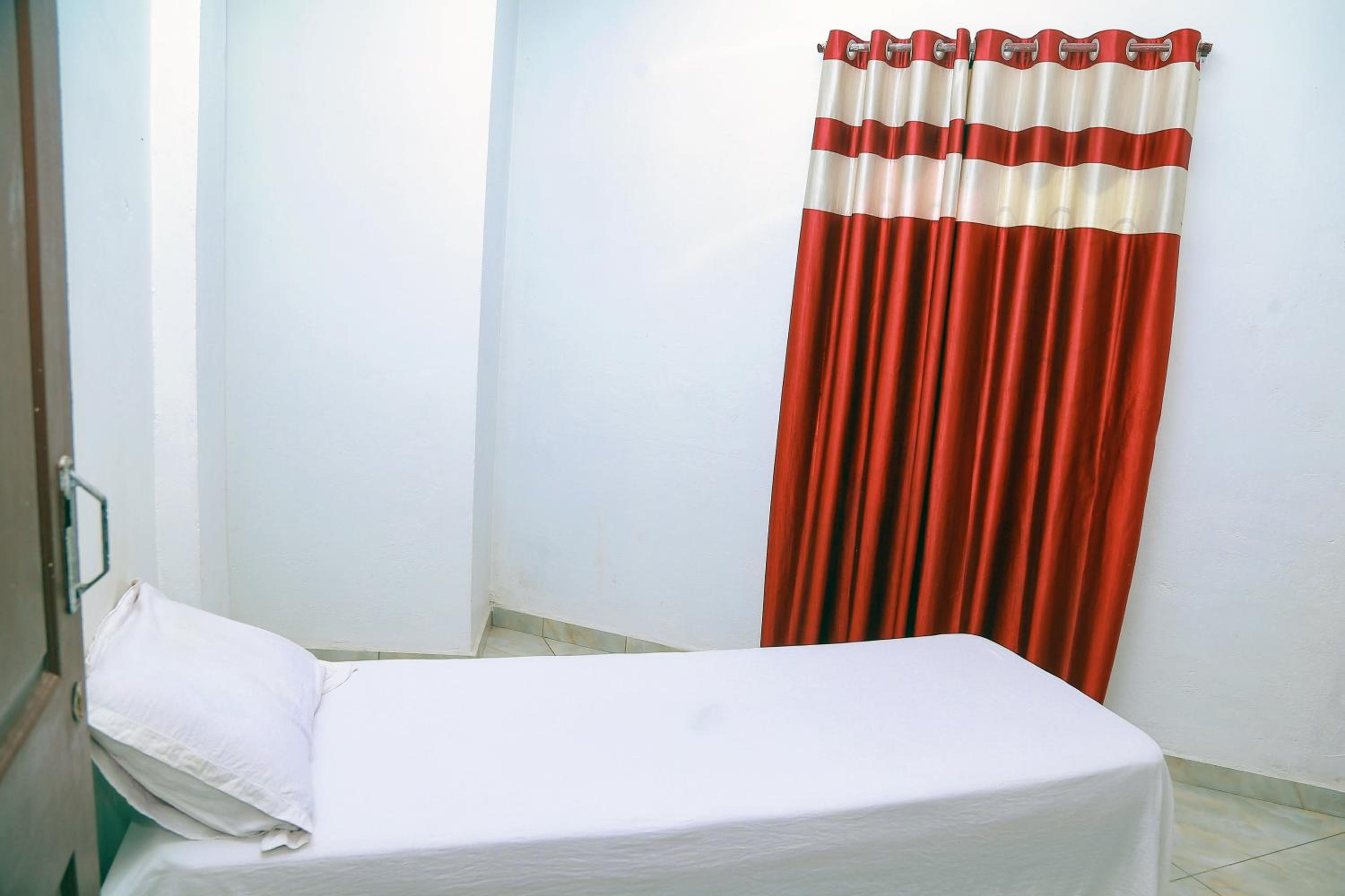 Budget Single Room photo 1