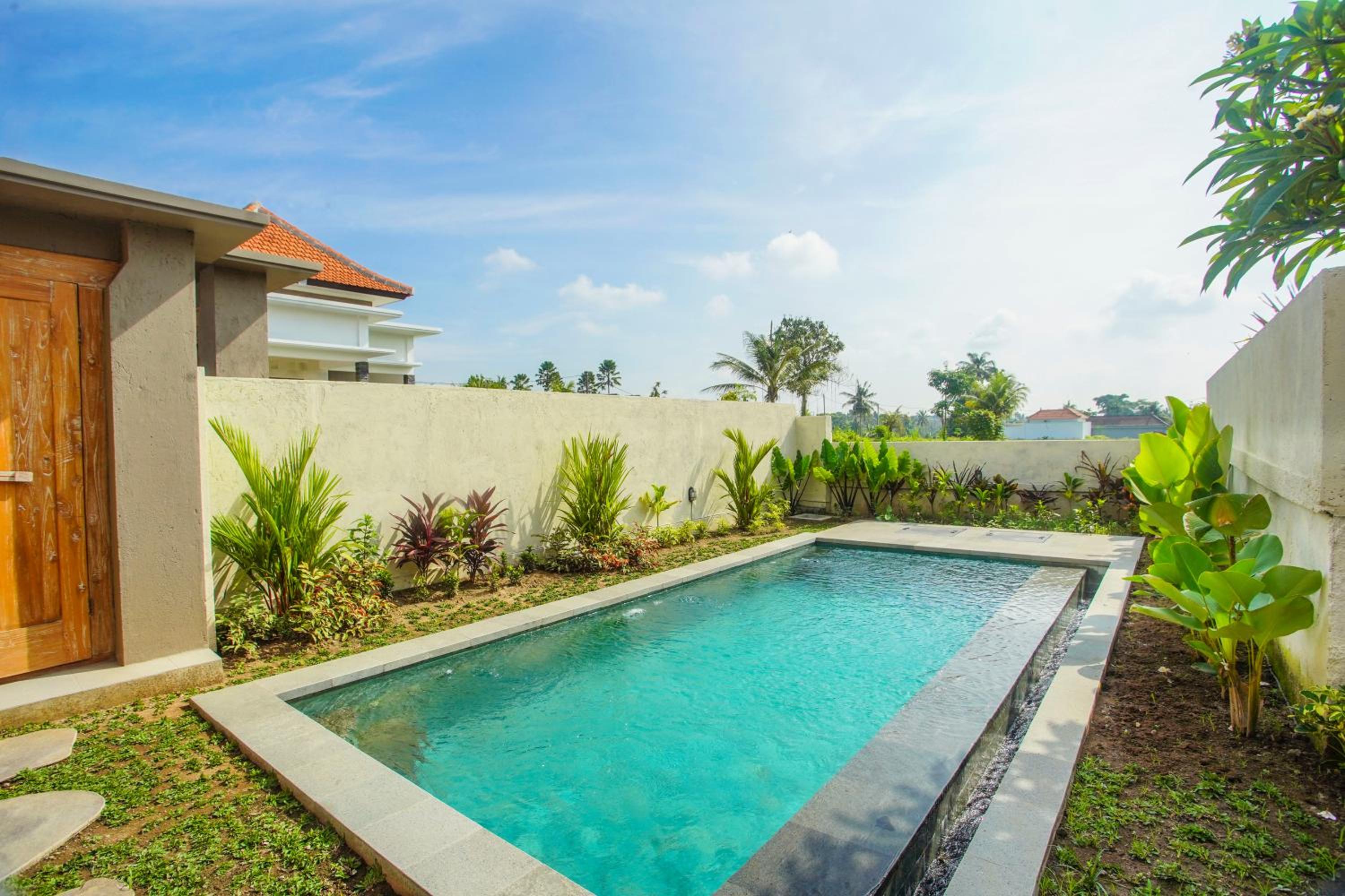 Villa with Private Pool - Photo 41