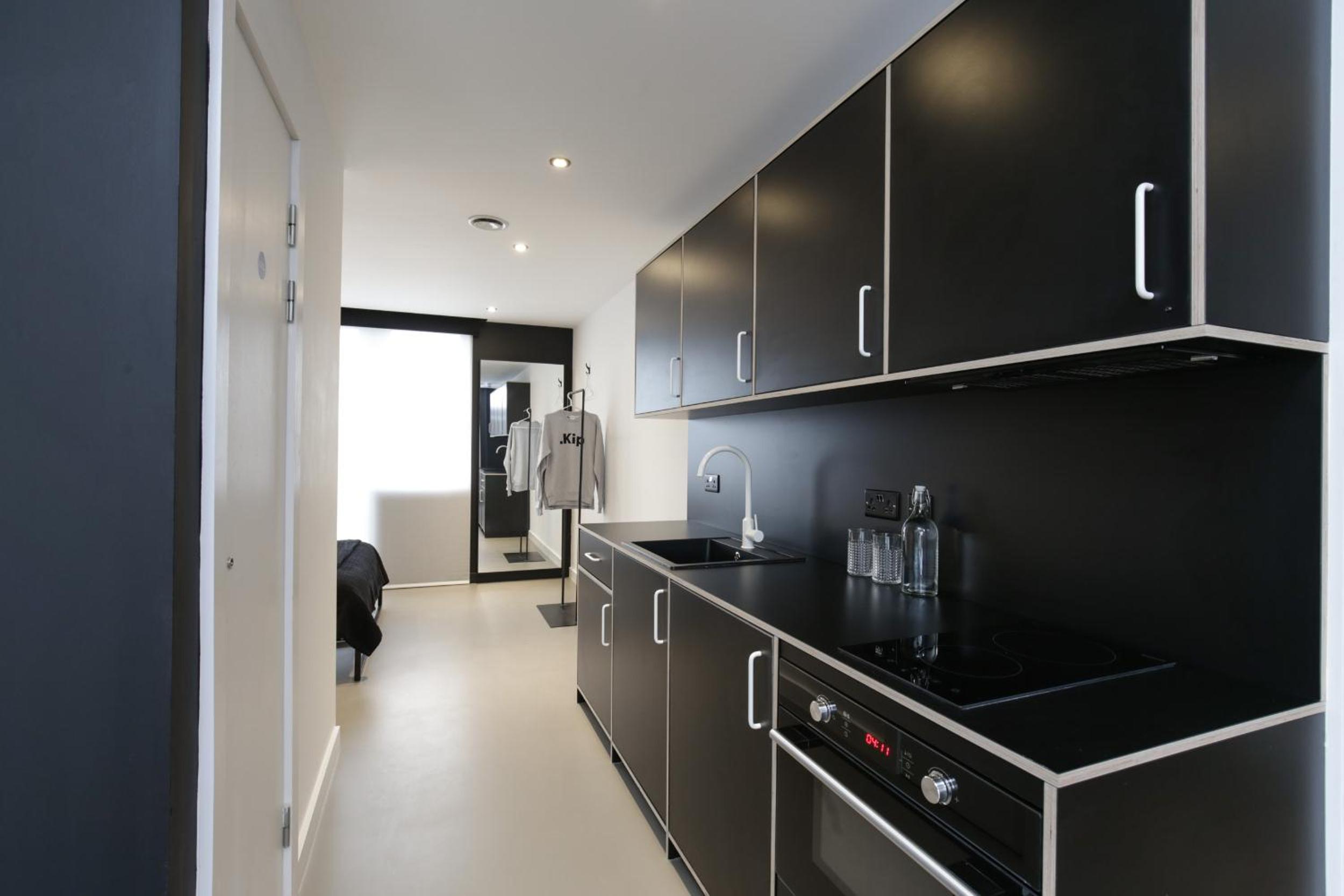 Studio with Kitchen photo 3
