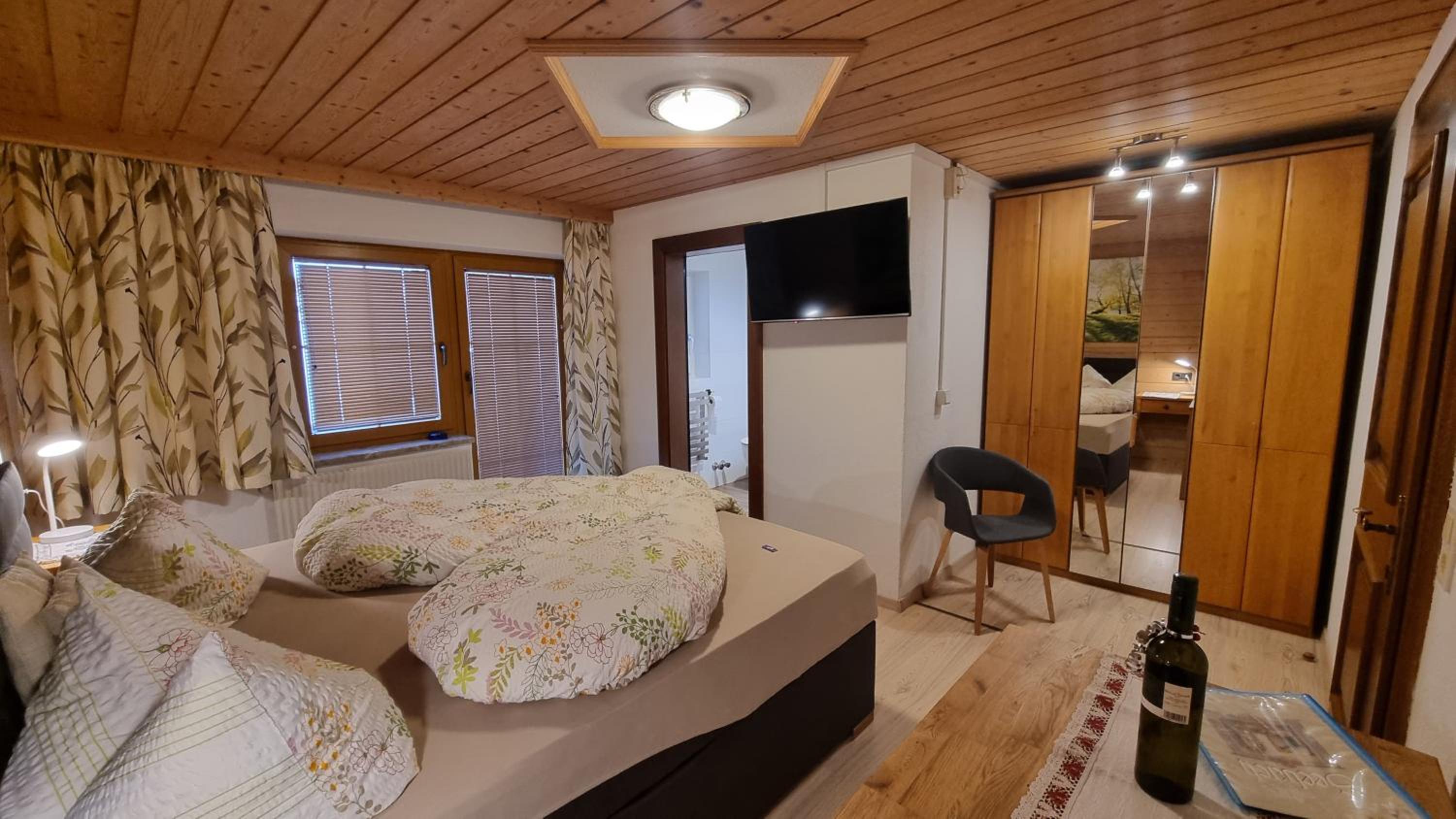 Double Room photo 3