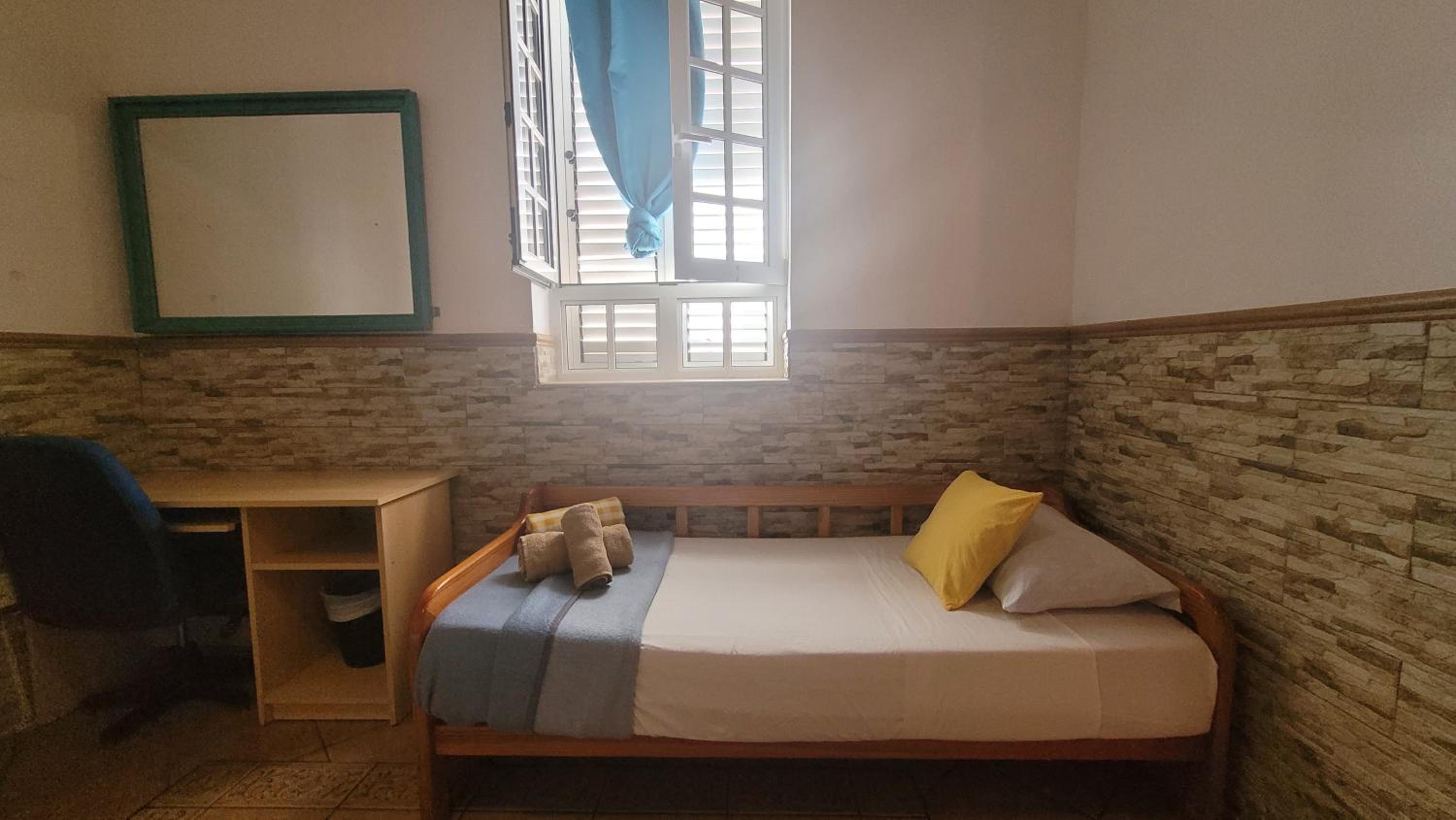 Double Room with Shared Bathroom