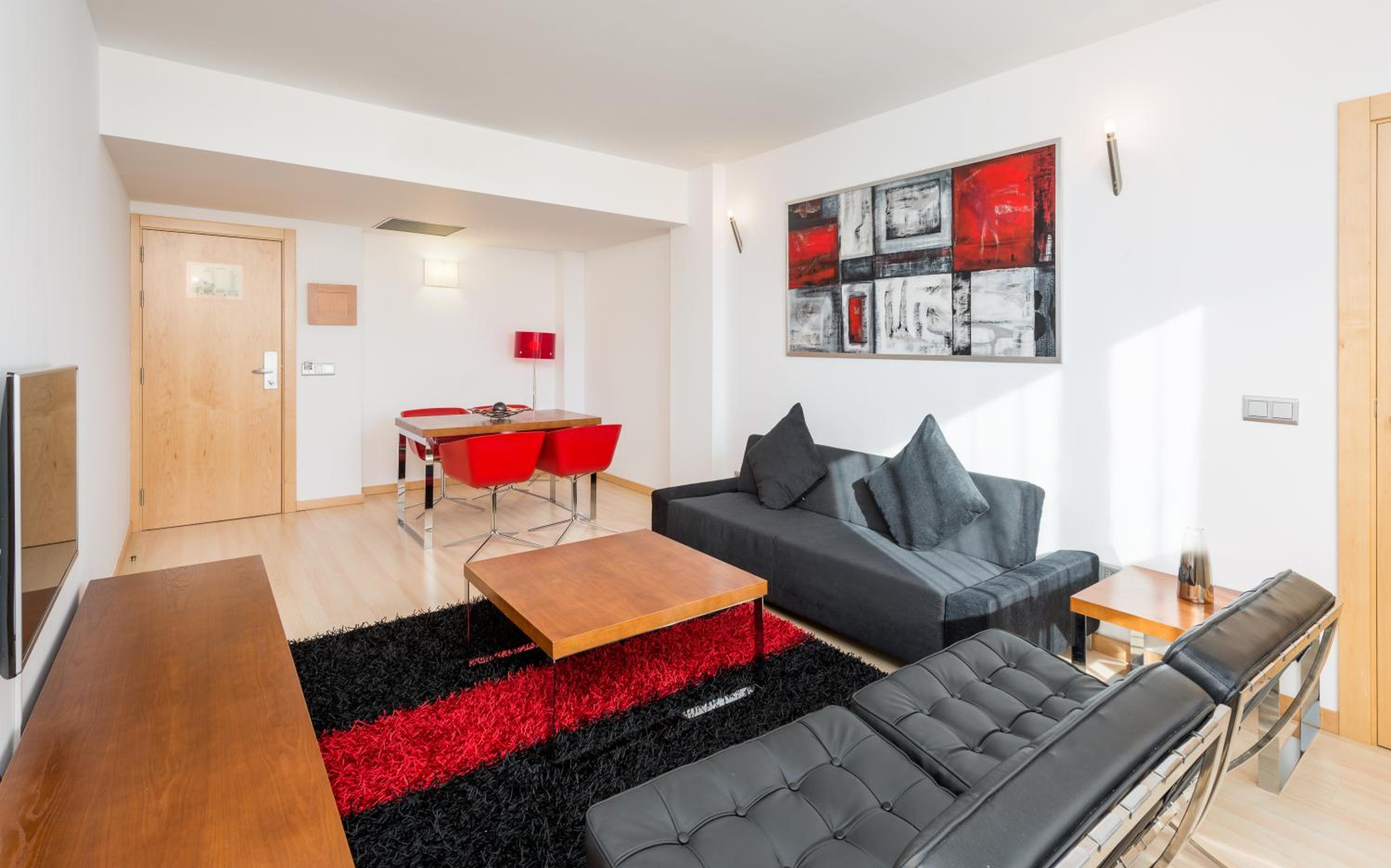 Junior Suite (2 Adults)