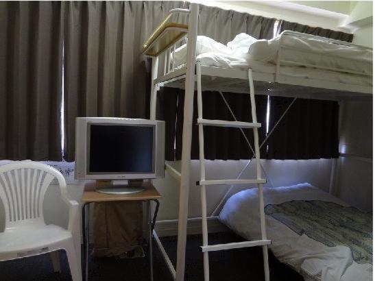 Twin Room With Shared Bathroom