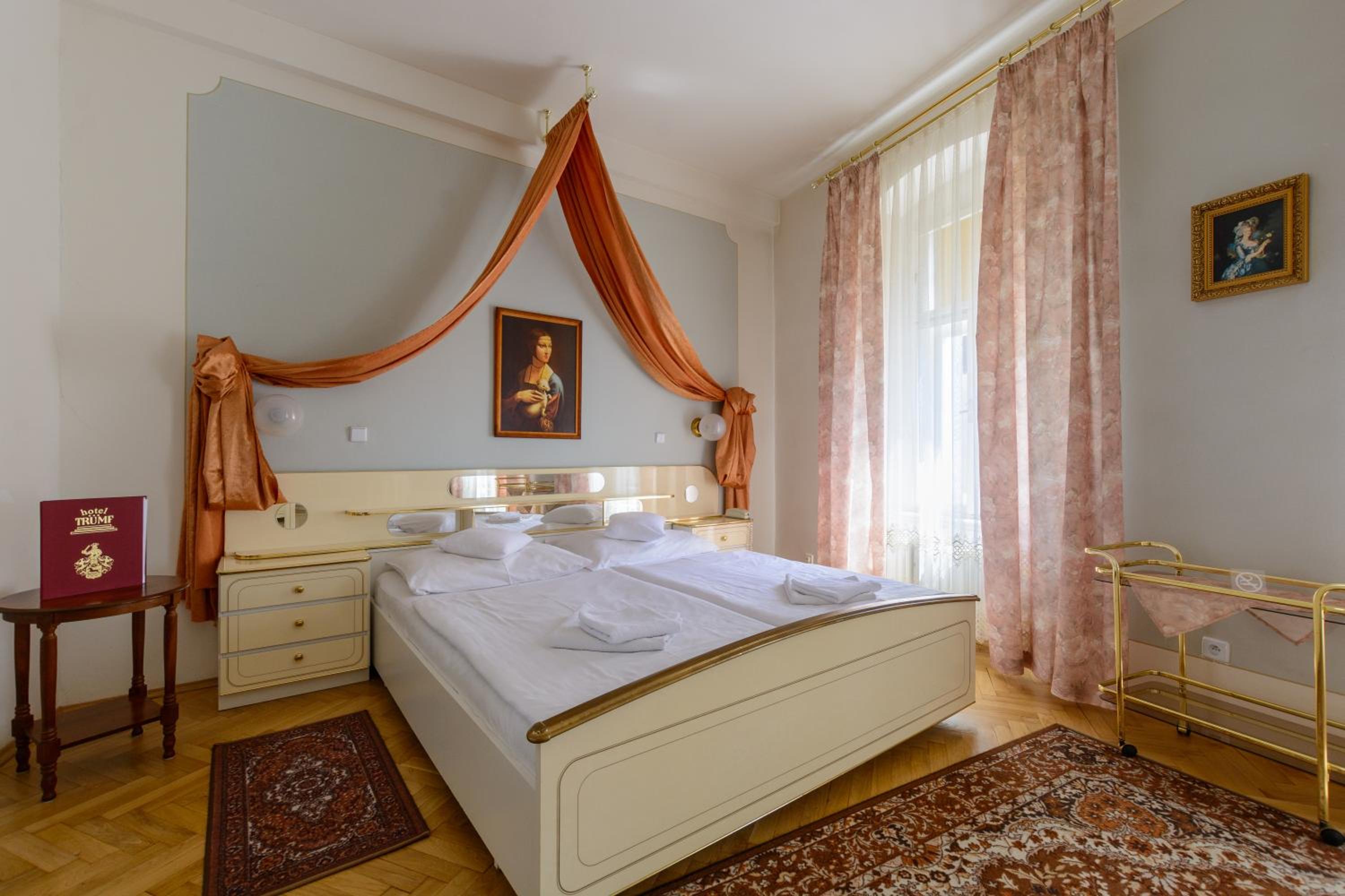 Double Room - Photo 4