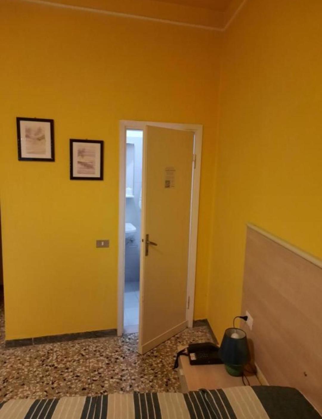Double or Twin Room - Photo 1