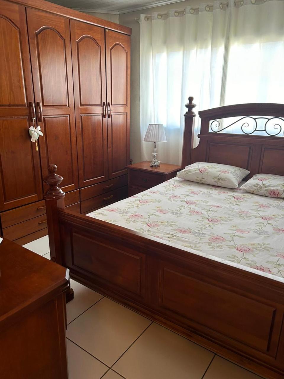 Double Room with Private External Bathroom photo 1