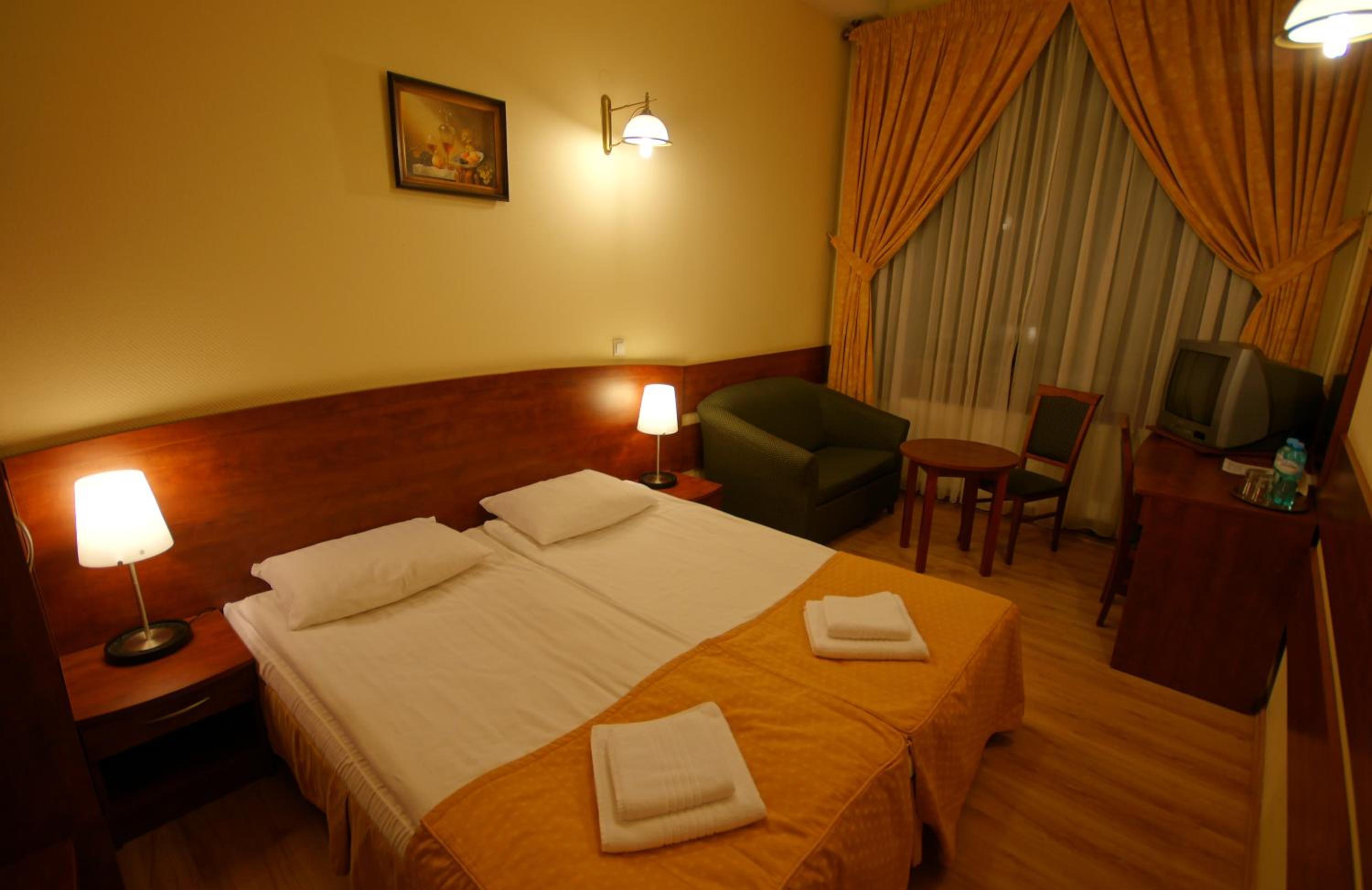Single Room photo 2