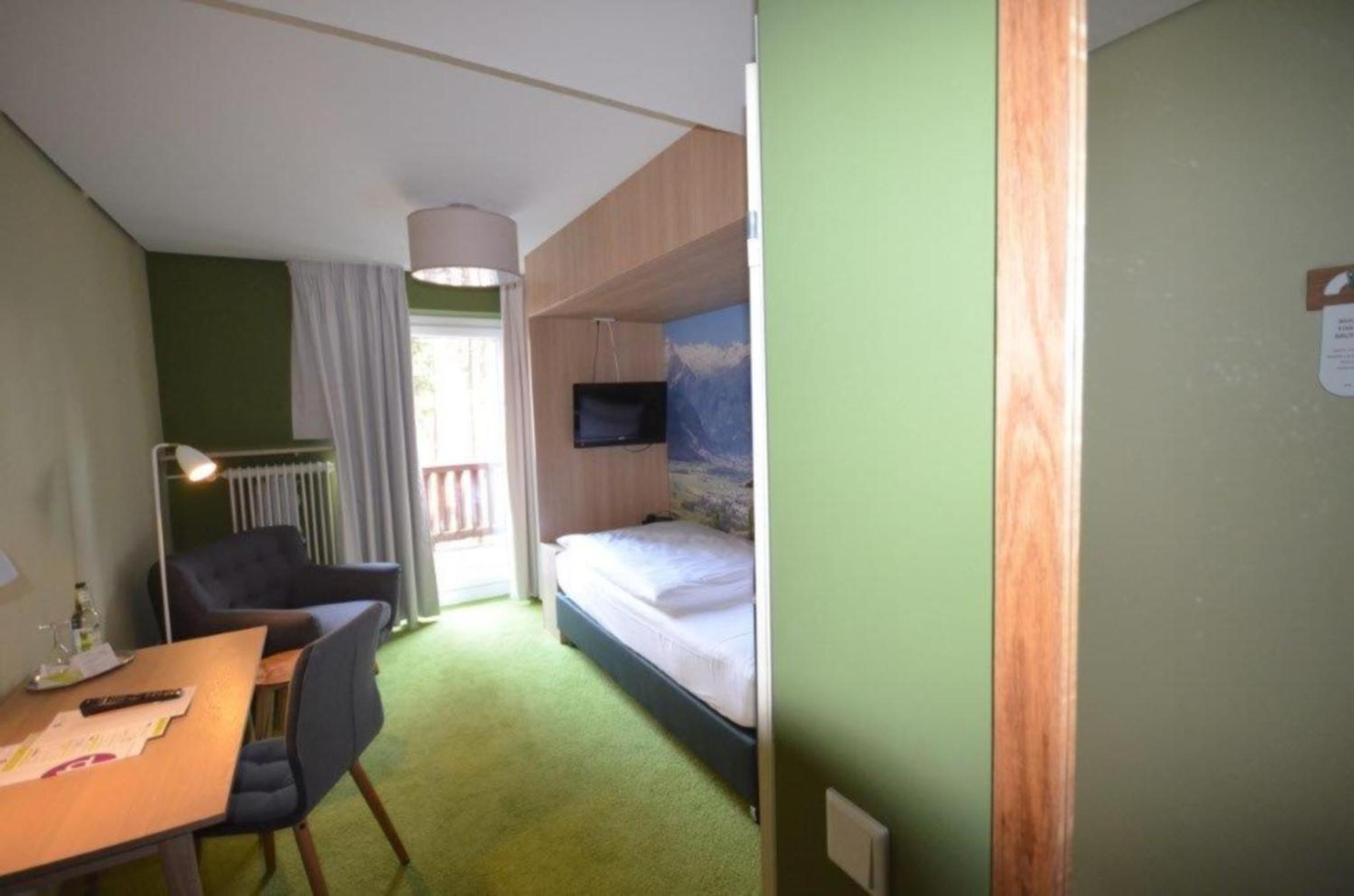 Standard Single Room photo 2