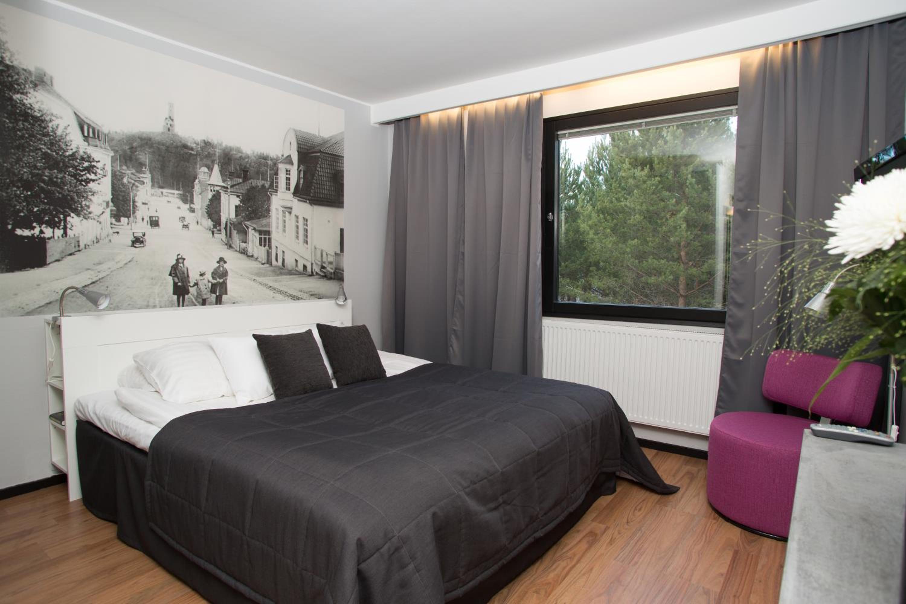 King Suite with Sofa Bed - Photo 1