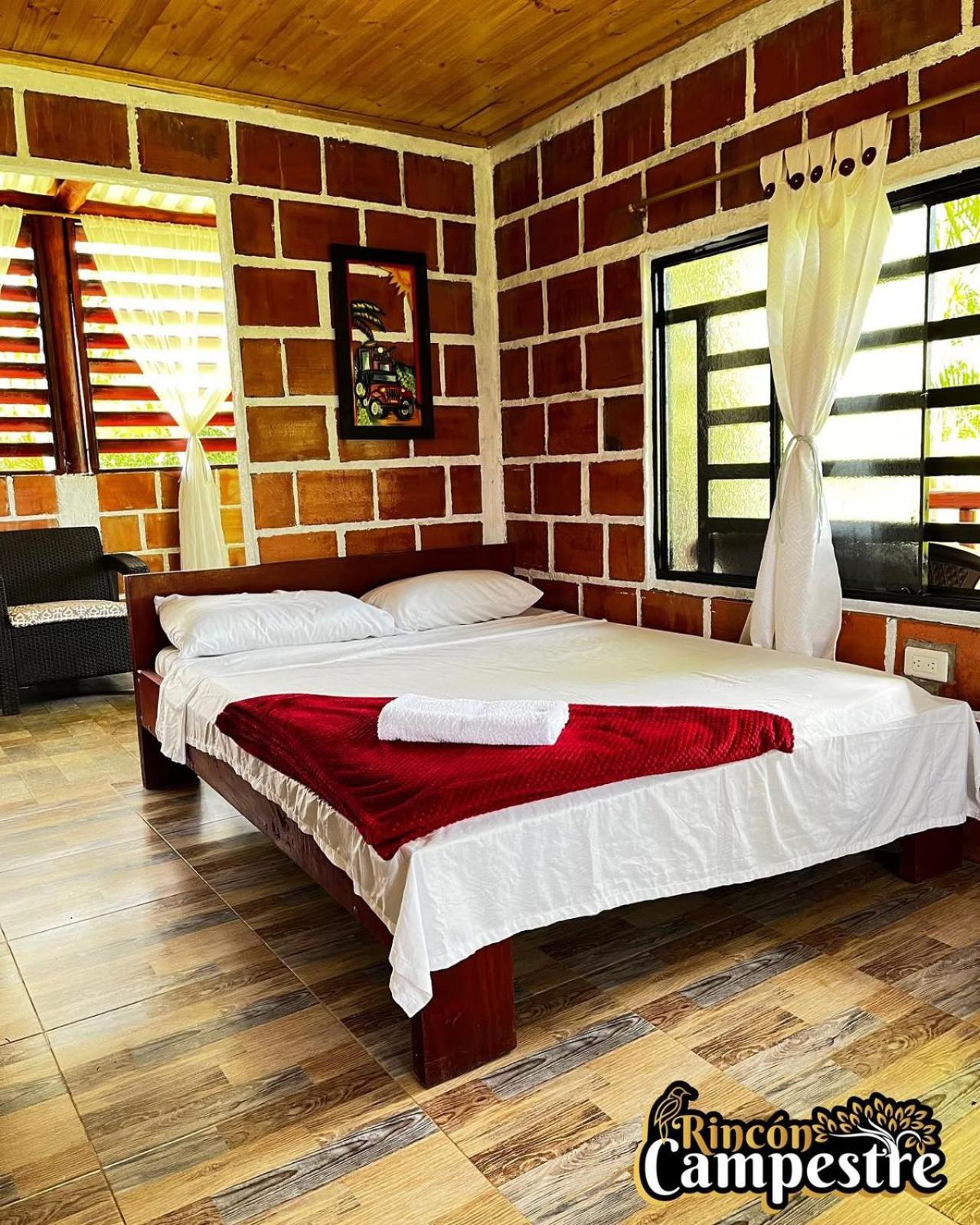 Triple Room with Private Bathroom photo 2
