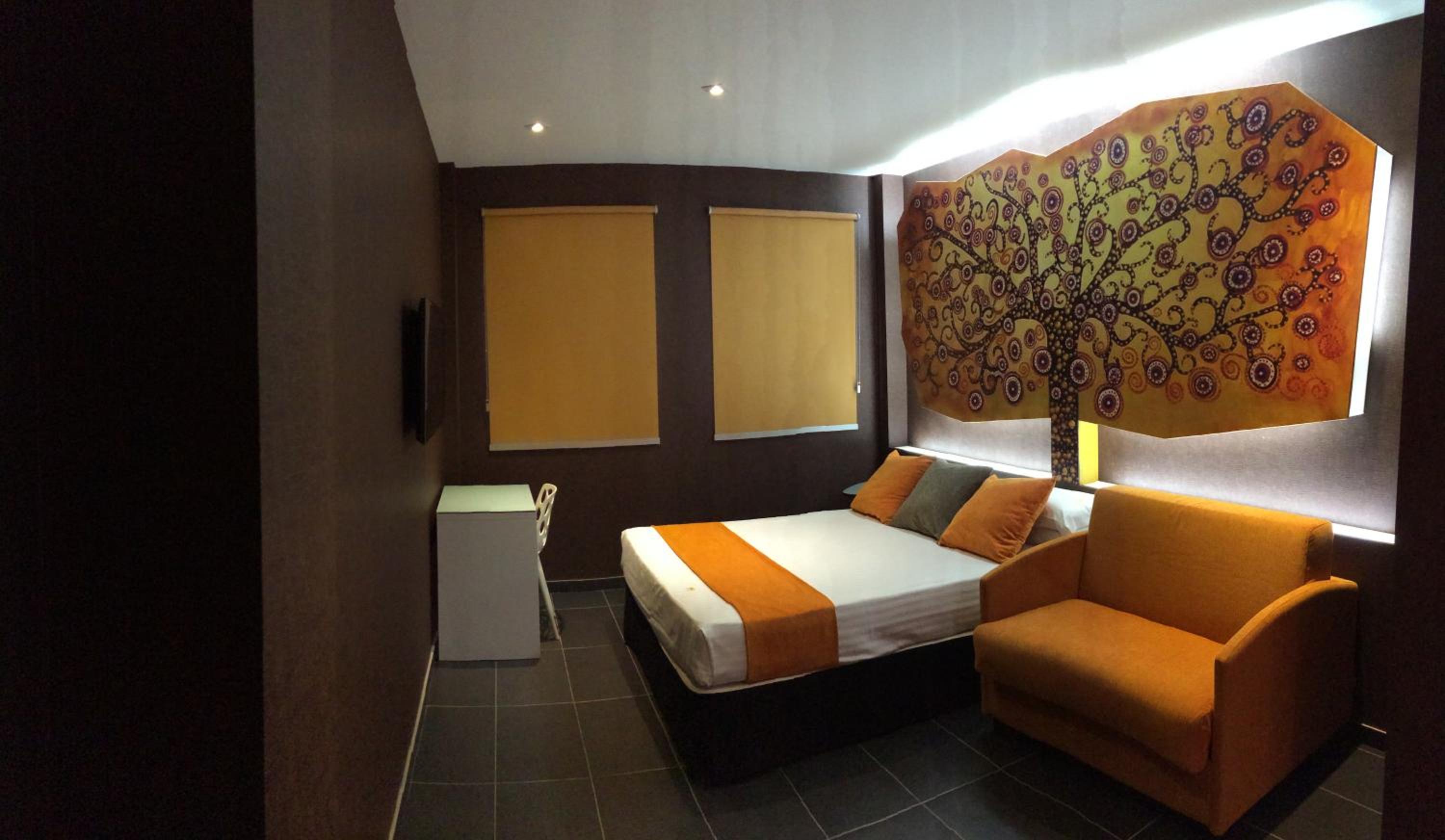 Deluxe Double or Twin Room - Photo 5