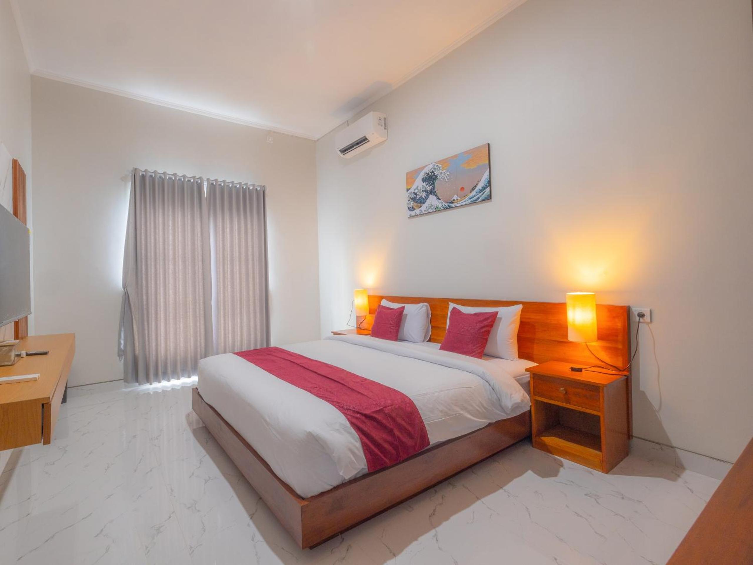 Two-Bedroom Villa - Photo 23