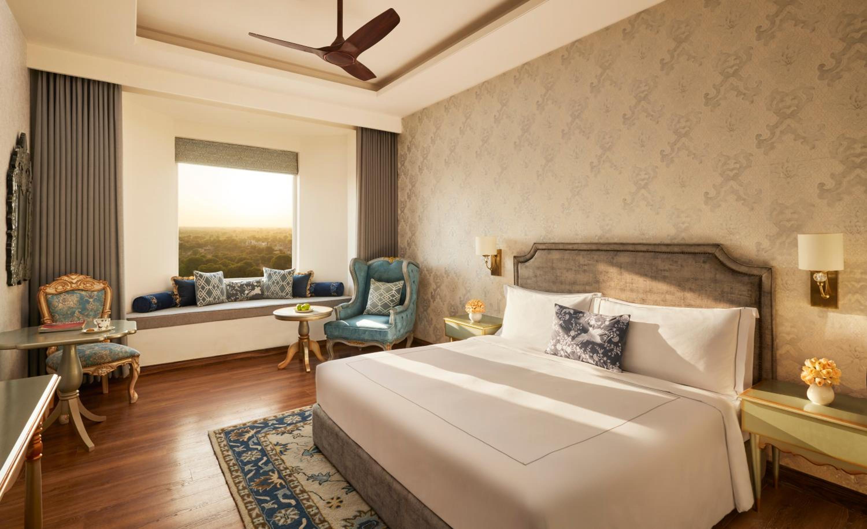 Premier Room - Enjoy 20% on all hotel services,90 mins SPA at the cost of 60 mins,  4 pints of beer on arrival,4 Pcs of laundry, 1+1 on selected beverages at Sheesh Mahal (12PM-6PM), Complimentary Evening Hi-Tea - Photo 1