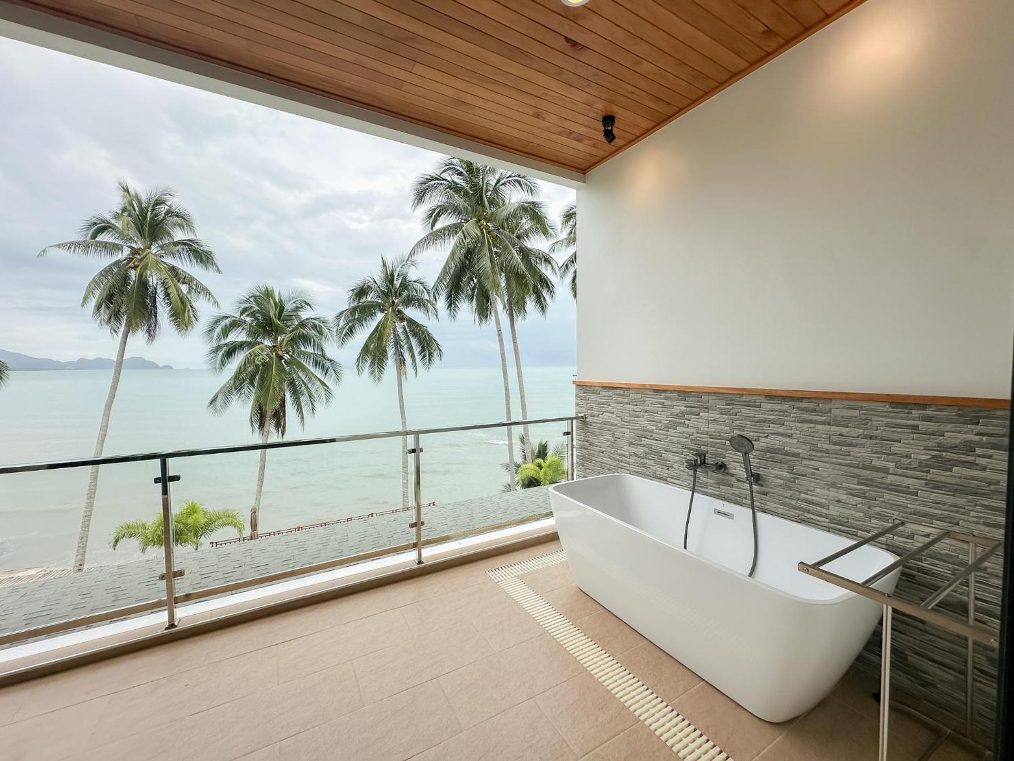 Twin Room with Sea View