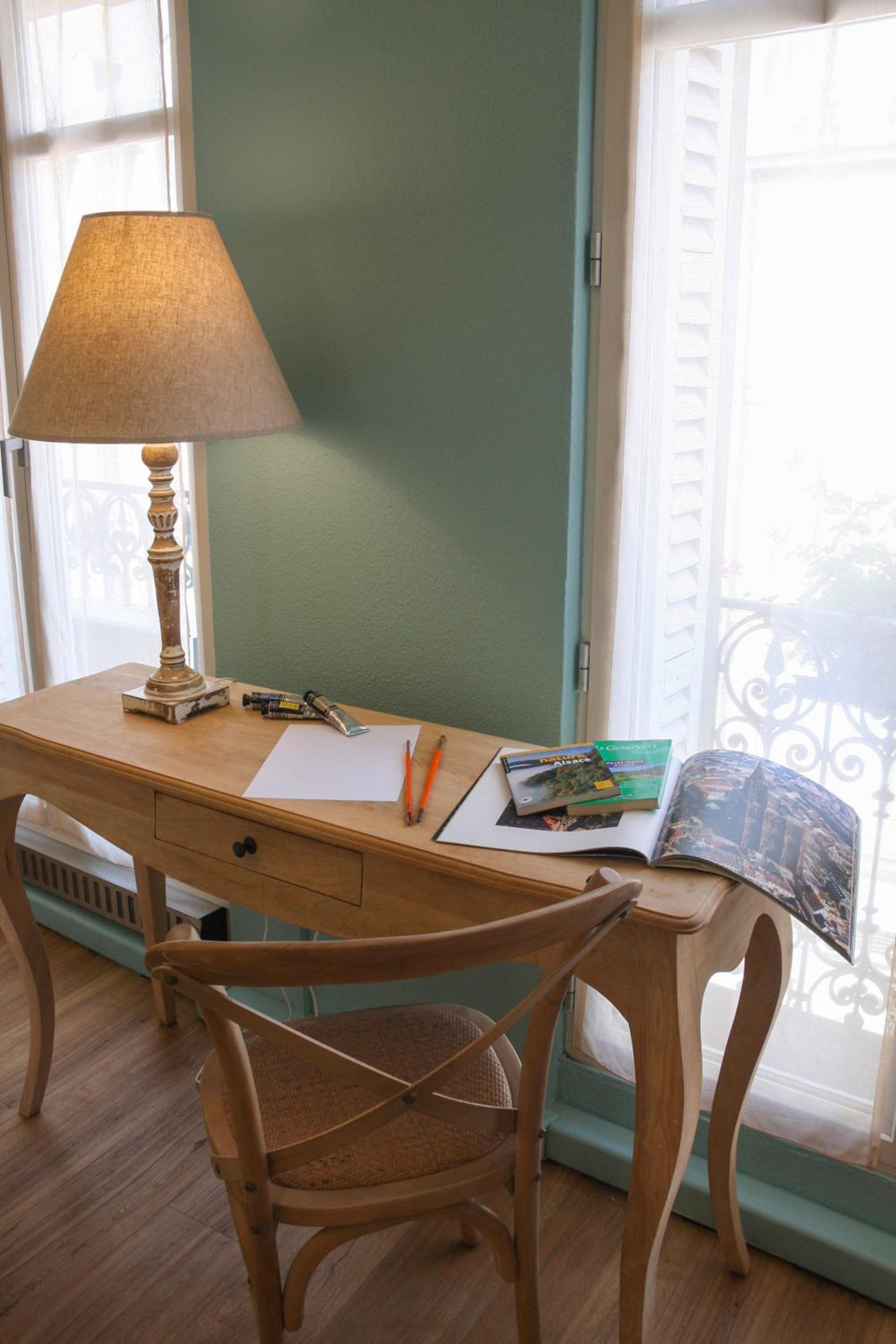 Twin Room - Photo 13