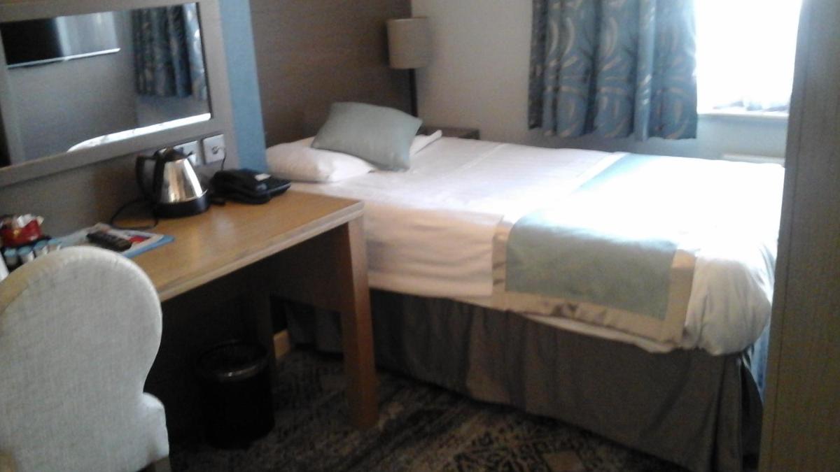 Single Room photo 2